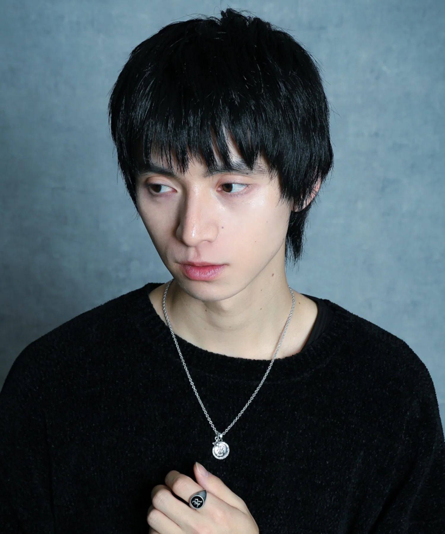 Mラインストーンモチーフネックレス - Image 17