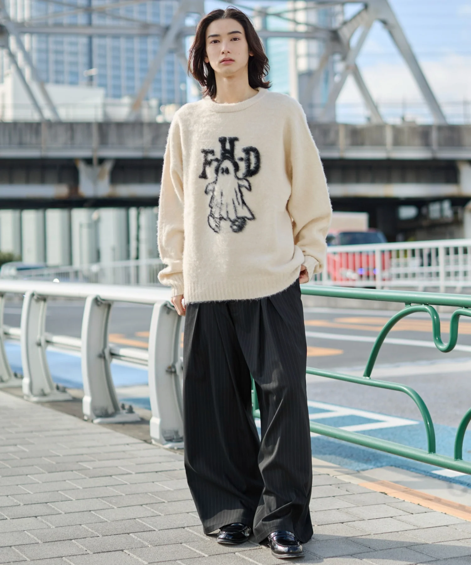 ファジーグラフィックプルオーバー - Image 18