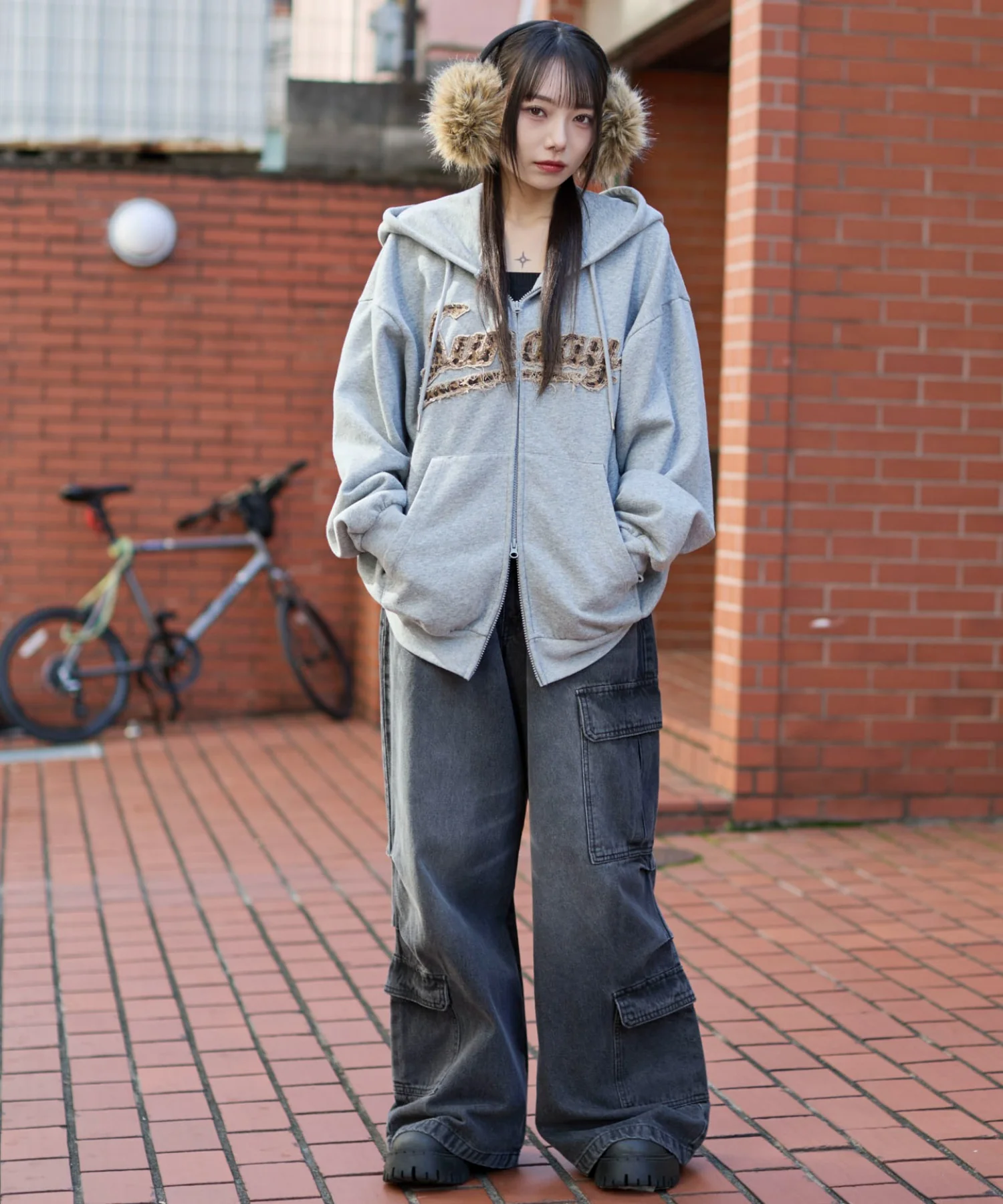 レオパードワッペンダブルZIPパーカー - Image 7