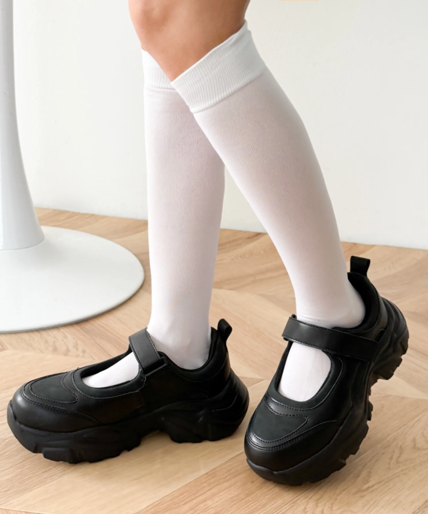 厚底ベロクロストラップシューズ - Image 16