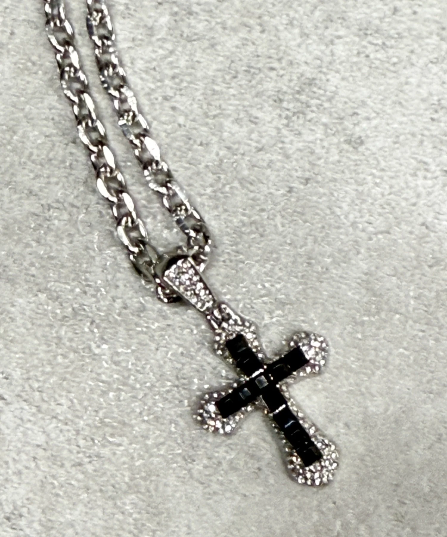 Lクロスビジューネックレス - Image 6