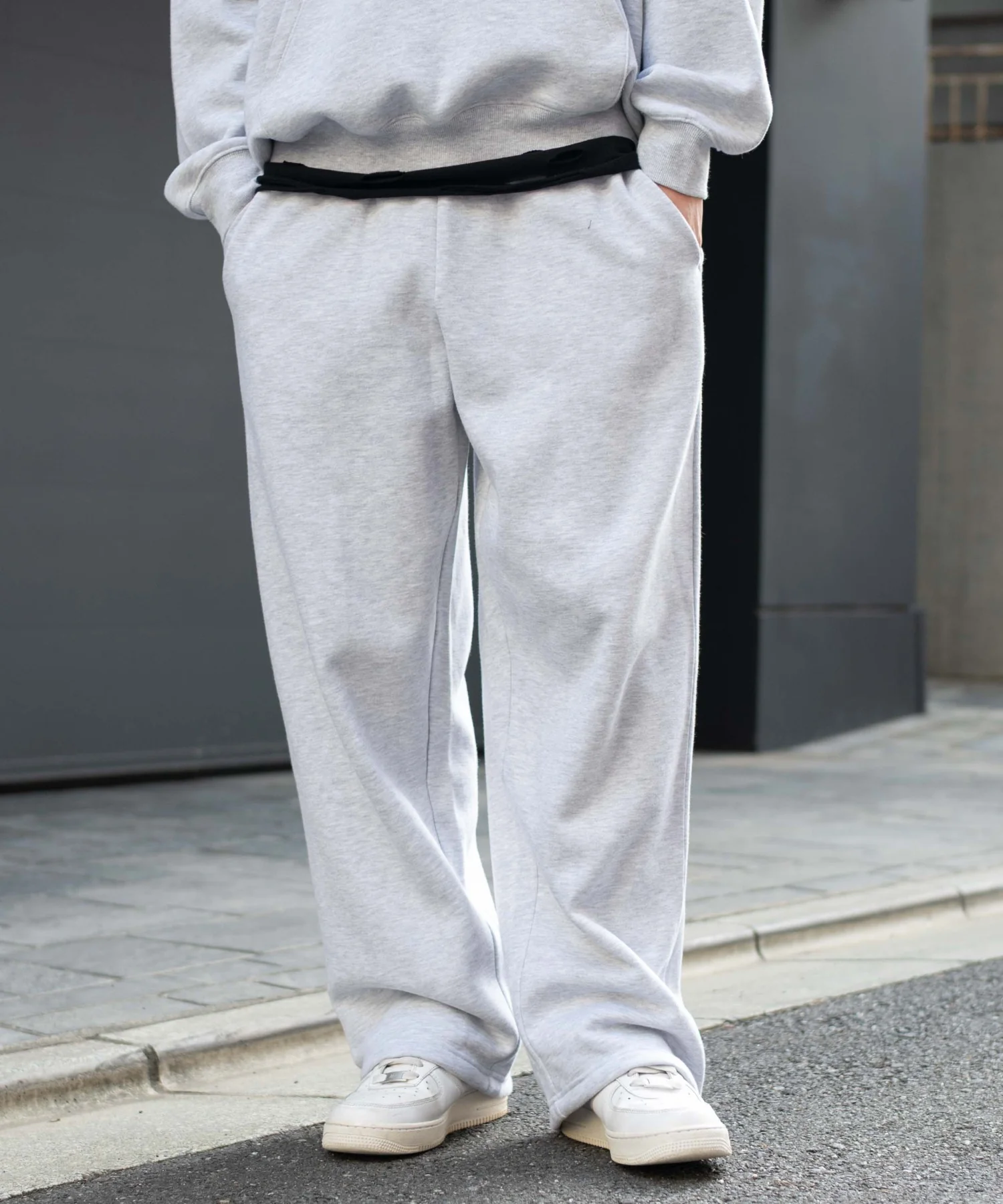 スウェットパンツ - Image 12