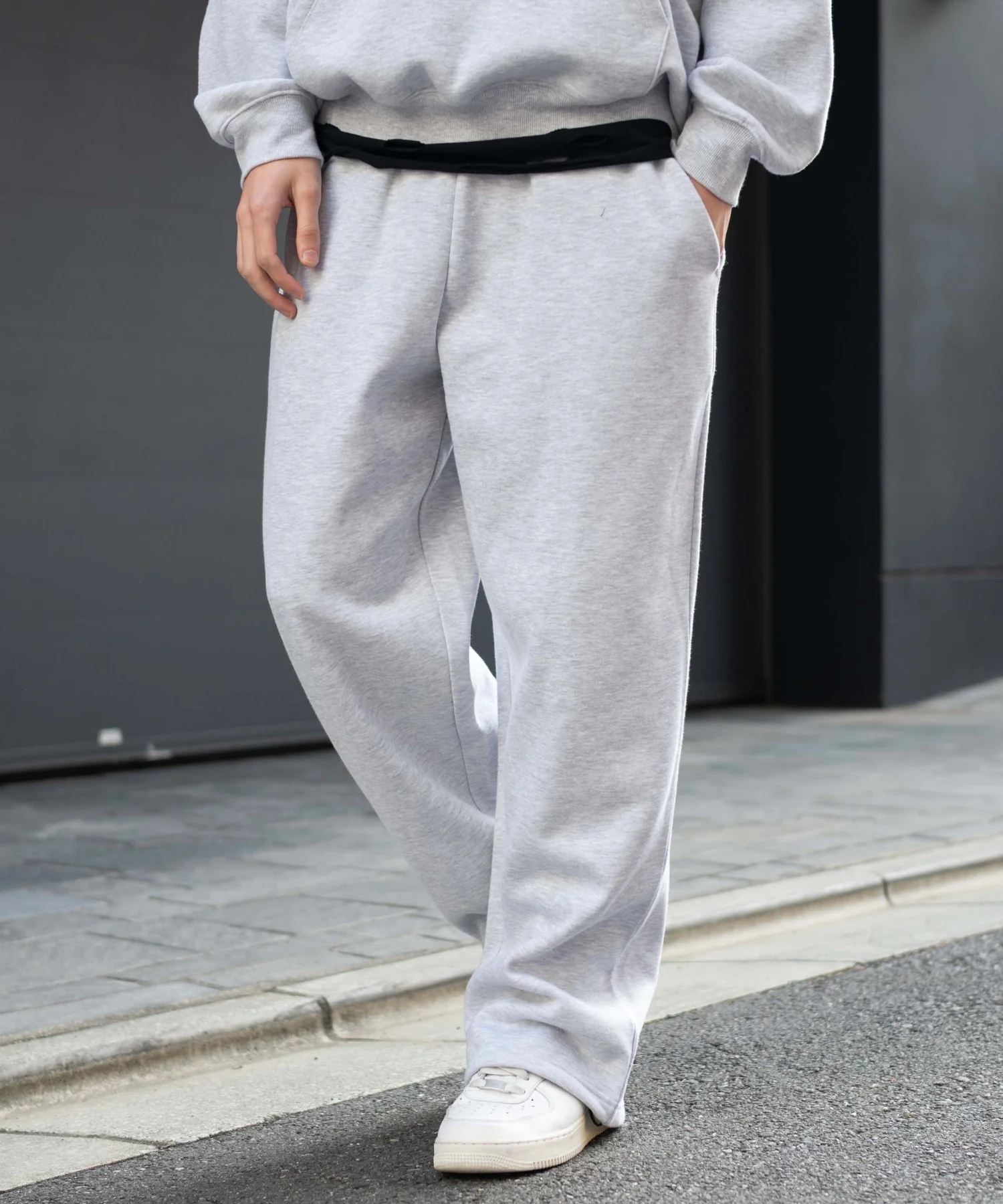 スウェットパンツ - Image 18