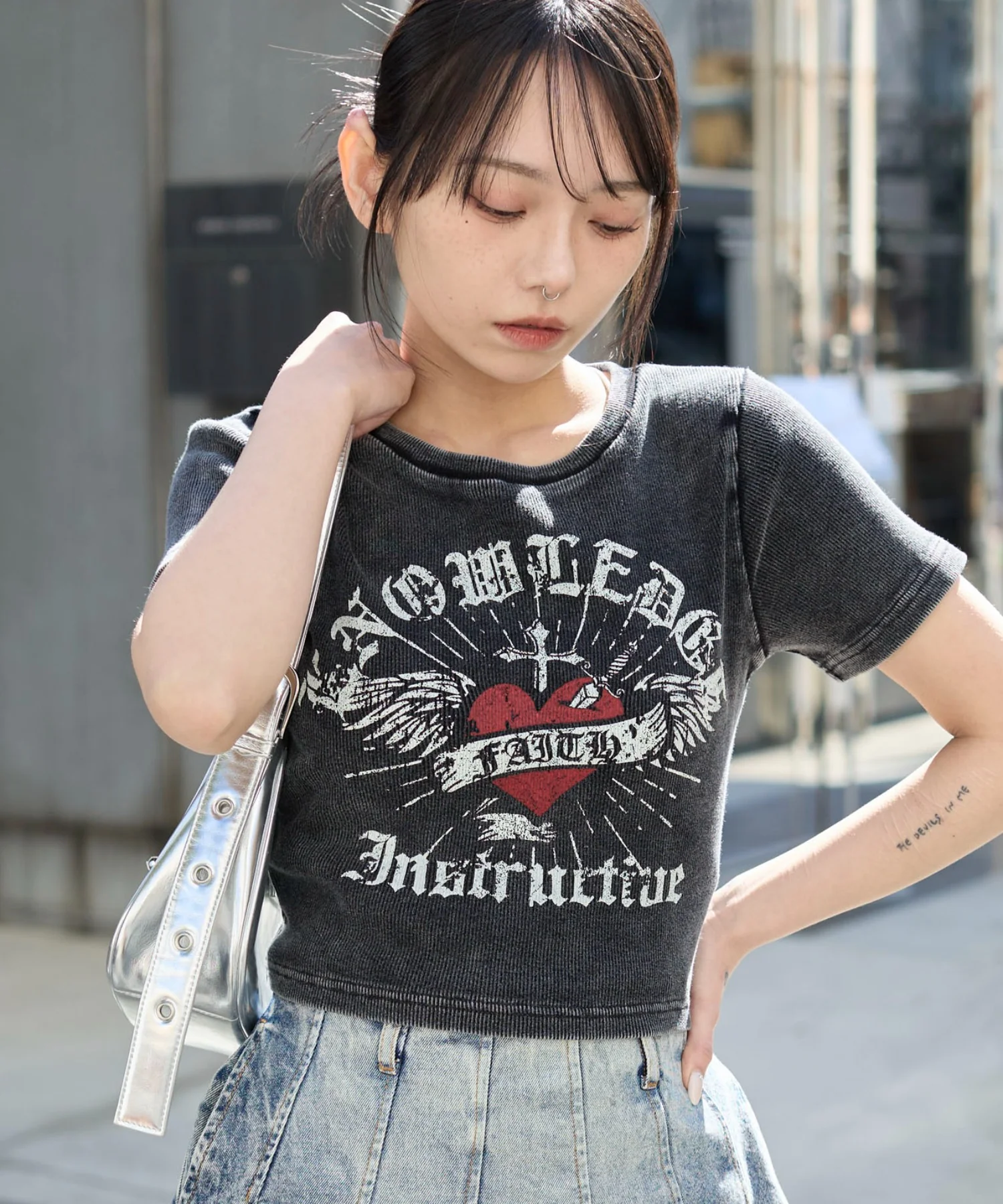 ヴィンテージウォッシュグラフィックリブT - Image 2