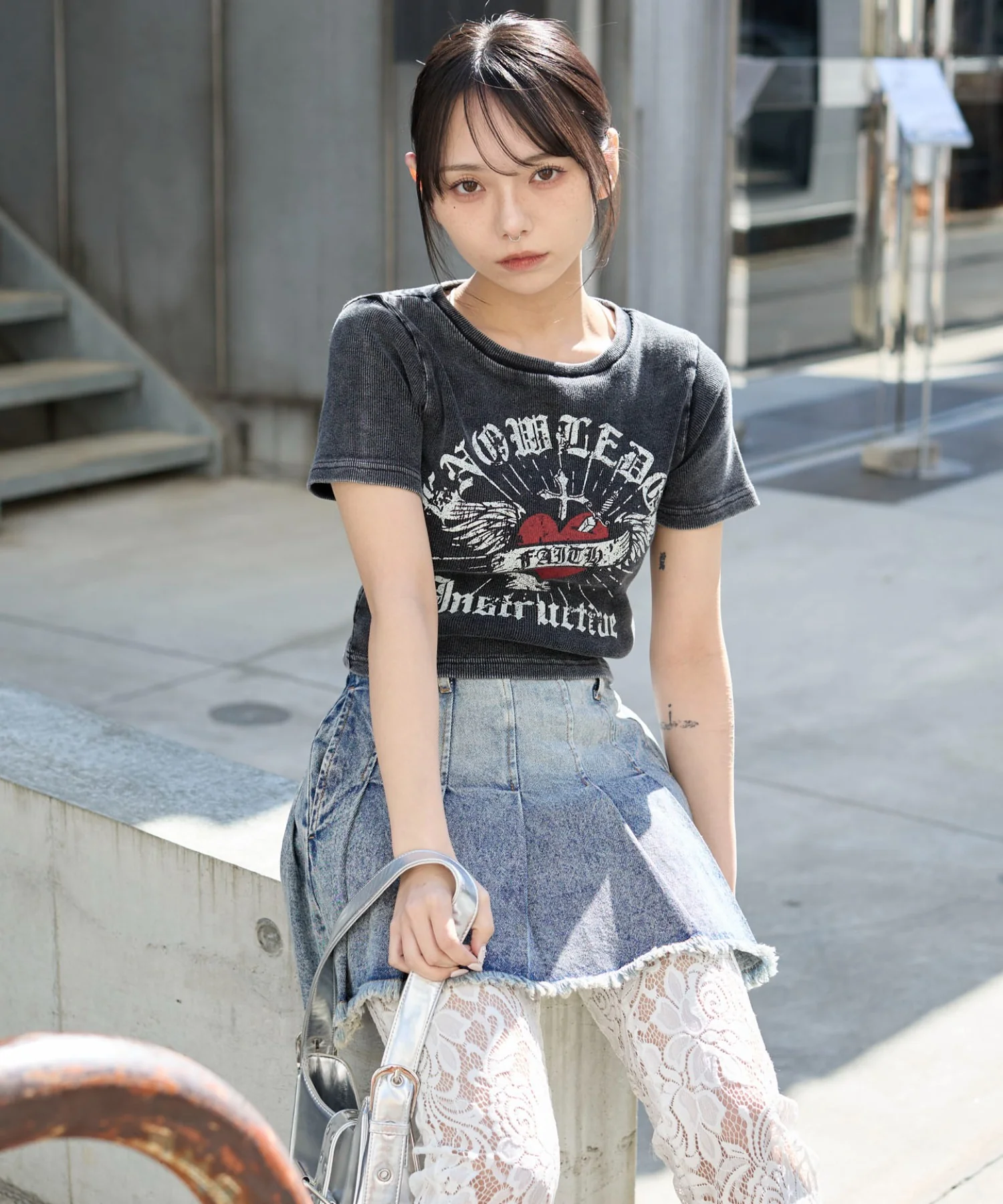 ヴィンテージウォッシュグラフィックリブT - Image 34
