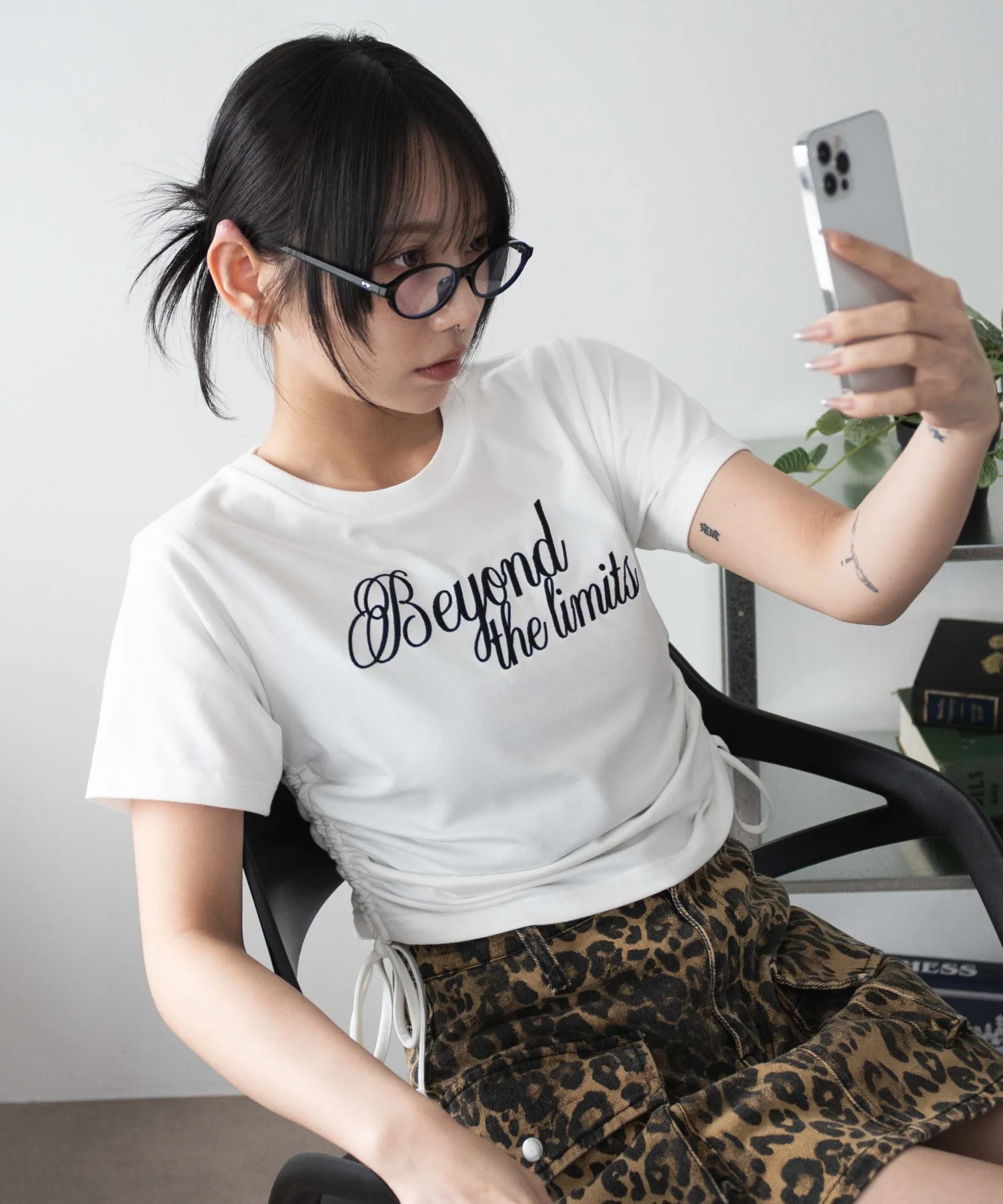 ロゴサイドドロストちびT