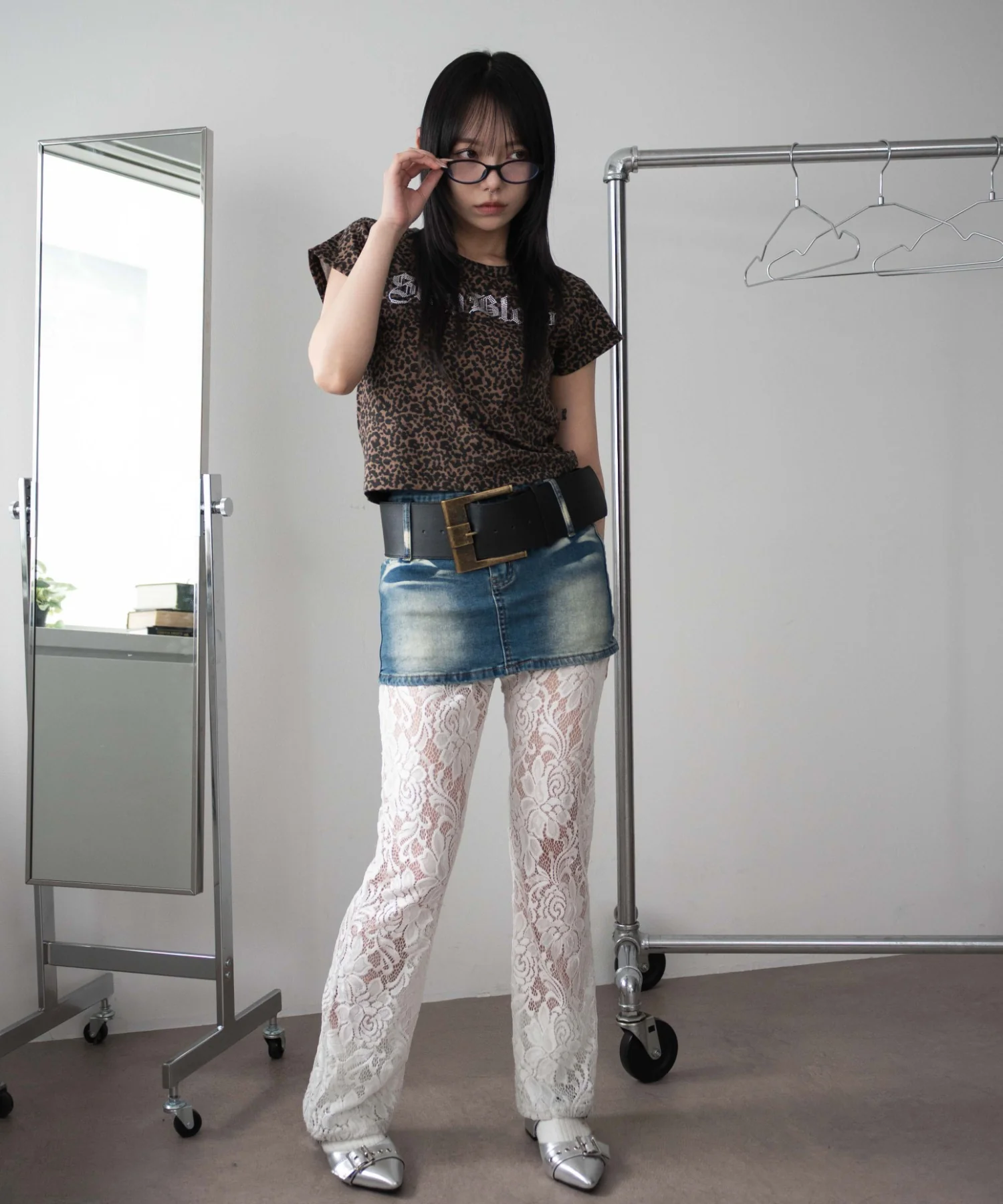 ロゴスタッズT - Image 14