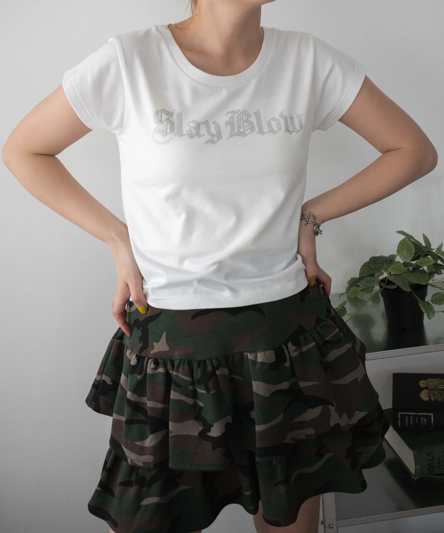 ロゴスタッズT - Image 7