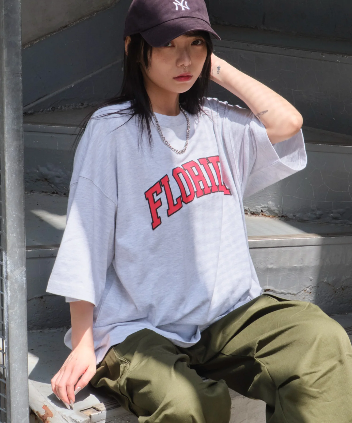 アクセ付きグラフィックT(SS)