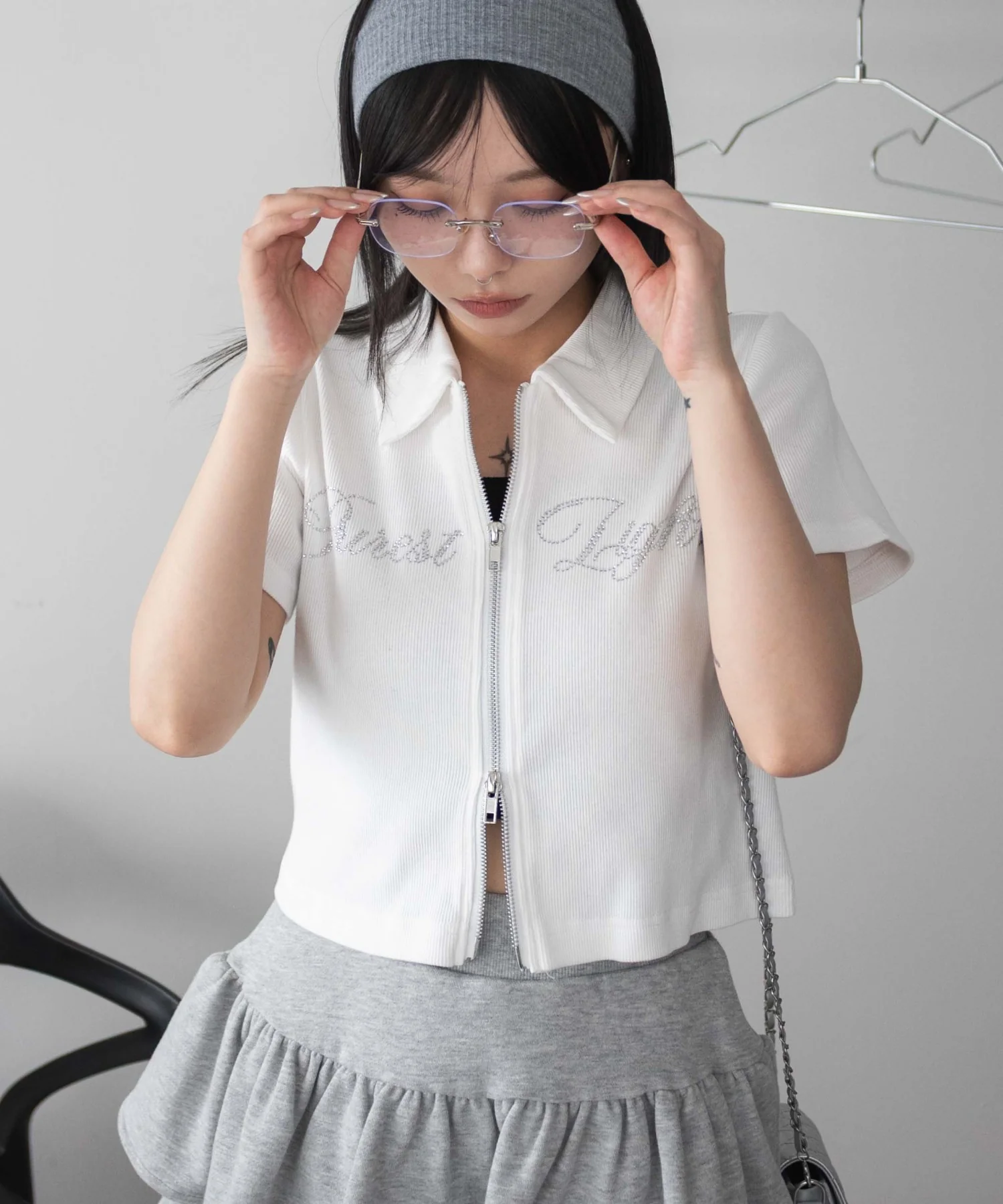 ラインストーンロゴWZIPトップス - Image 10