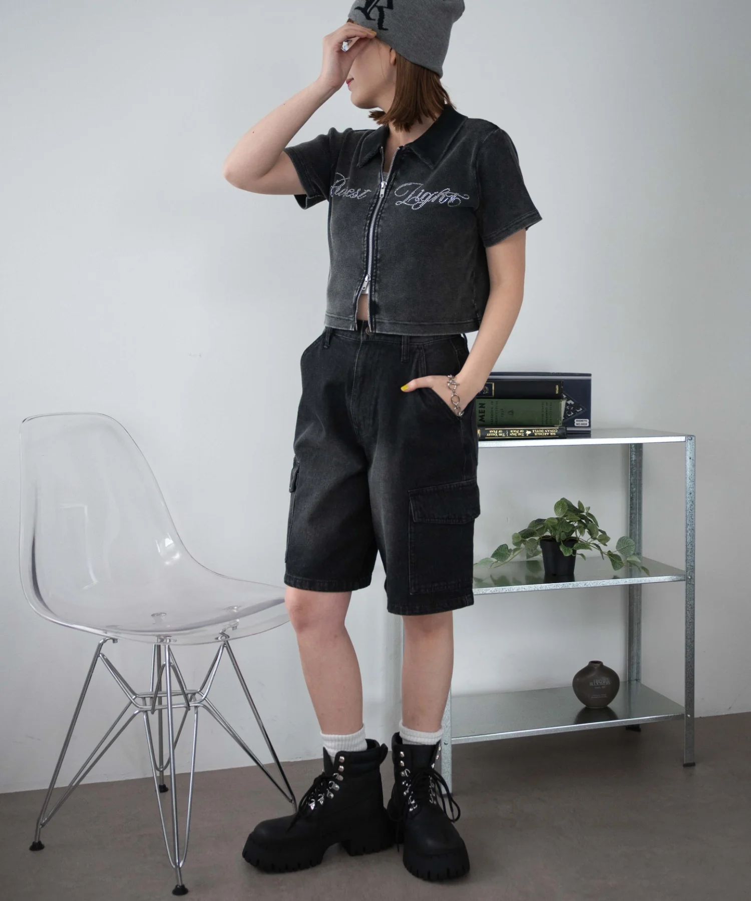 ラインストーンロゴWZIPトップス - Image 4
