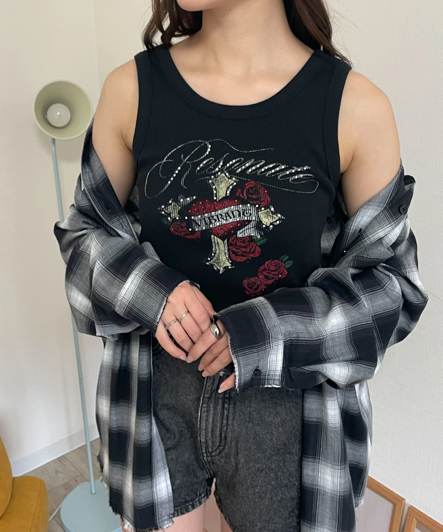 ラインストーンハートグラフィックタンク - Image 15