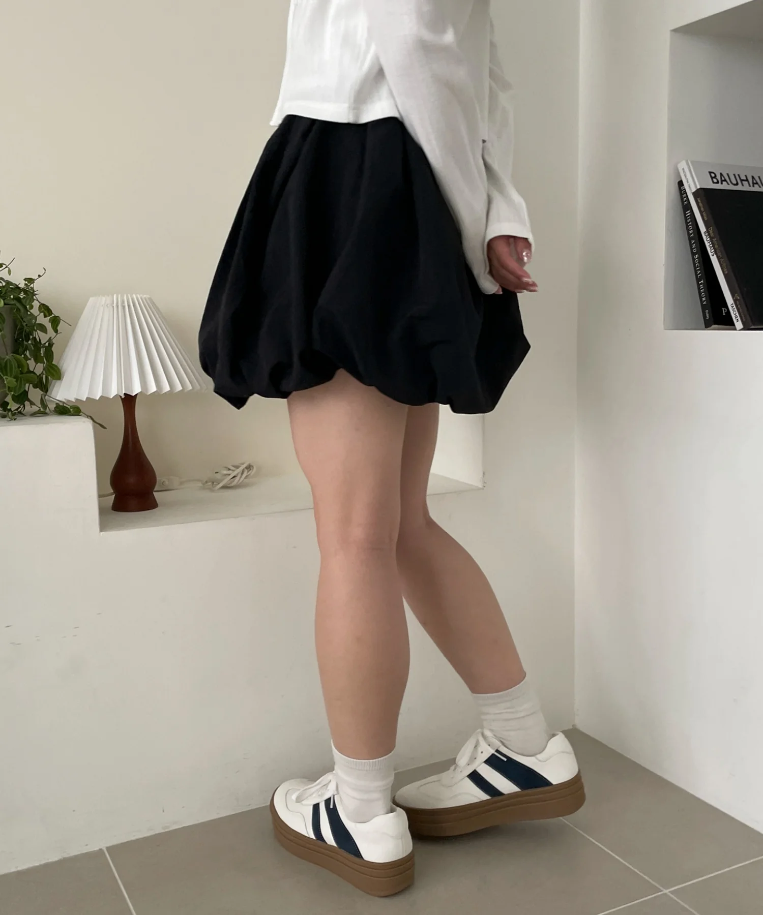 ナイロンバルーンミニスカート - Image 12