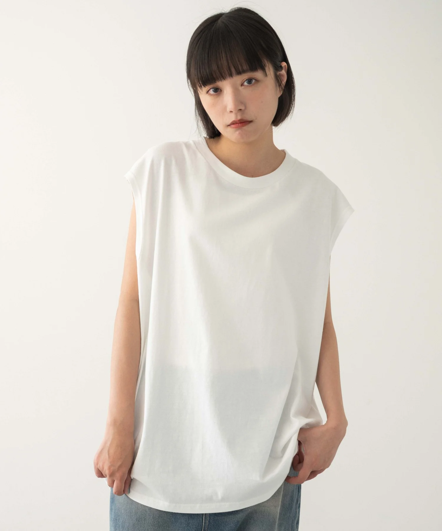 スリーブレスコットンT - Image 16