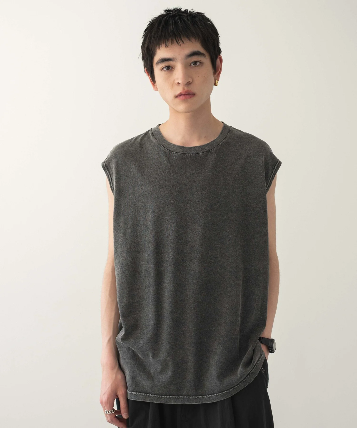 スリーブレスコットンT - Image 19