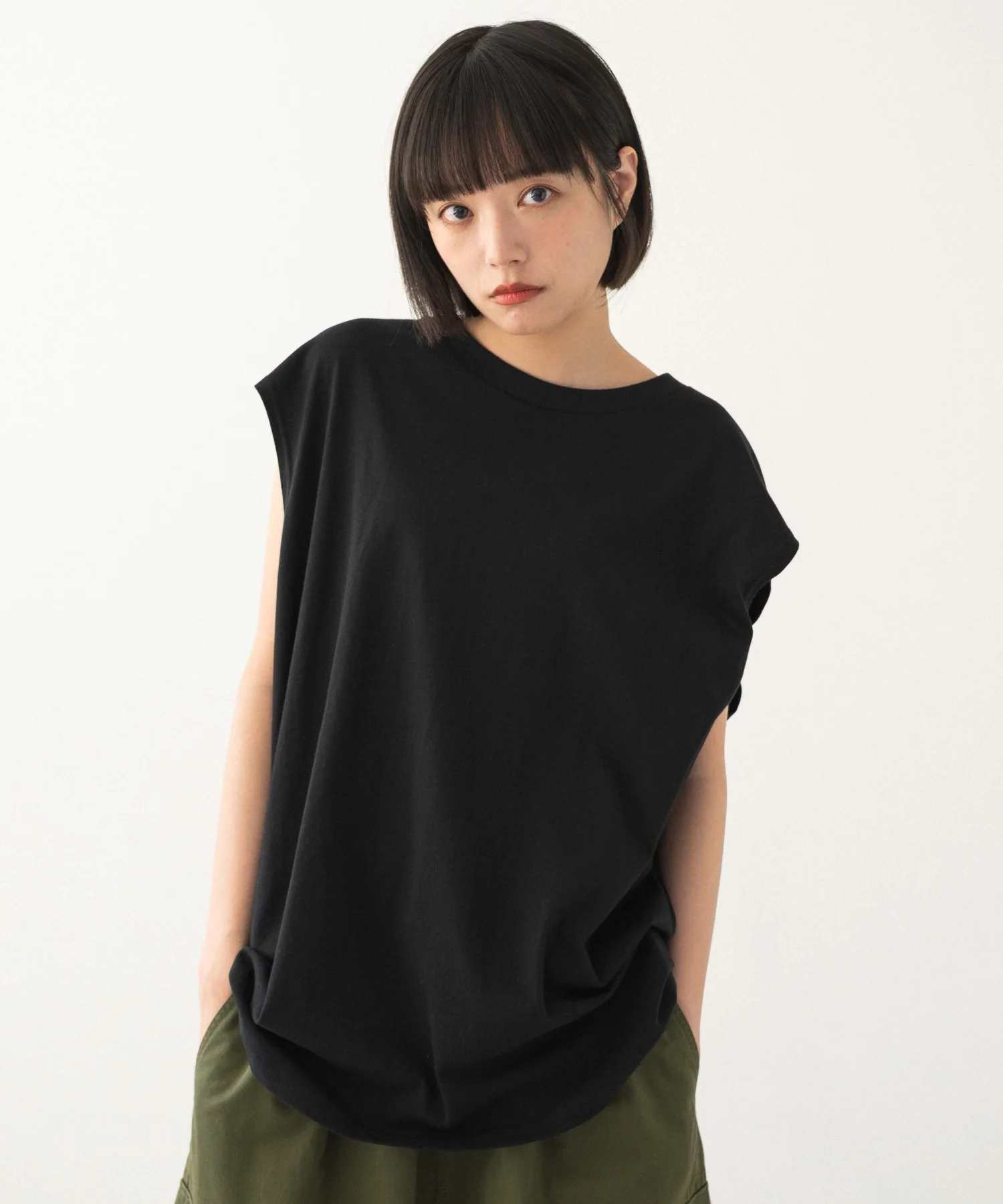 スリーブレスコットンT - Image 27