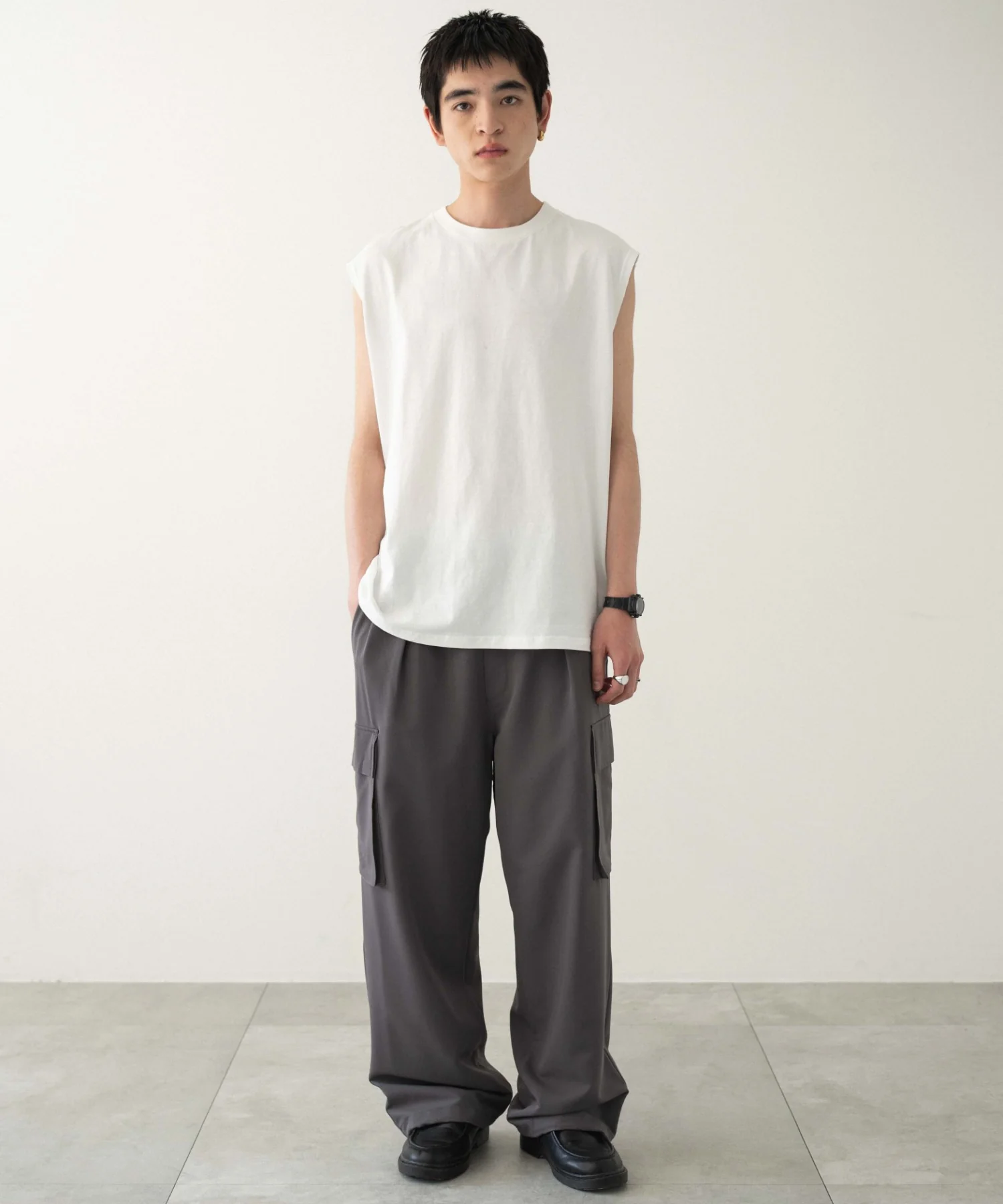 スリーブレスコットンT - Image 4