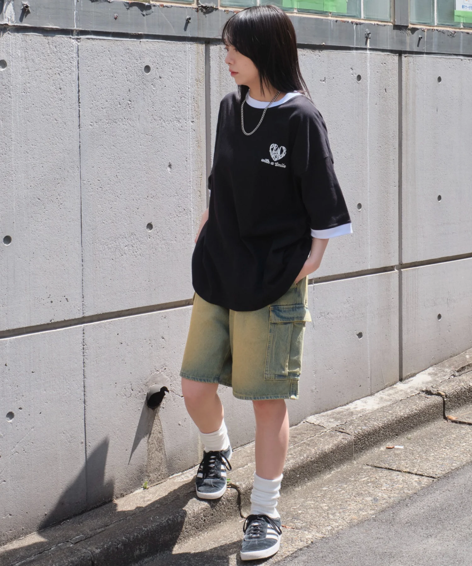 アクセ付きリンガーグラフィックT（SS） - Image 6