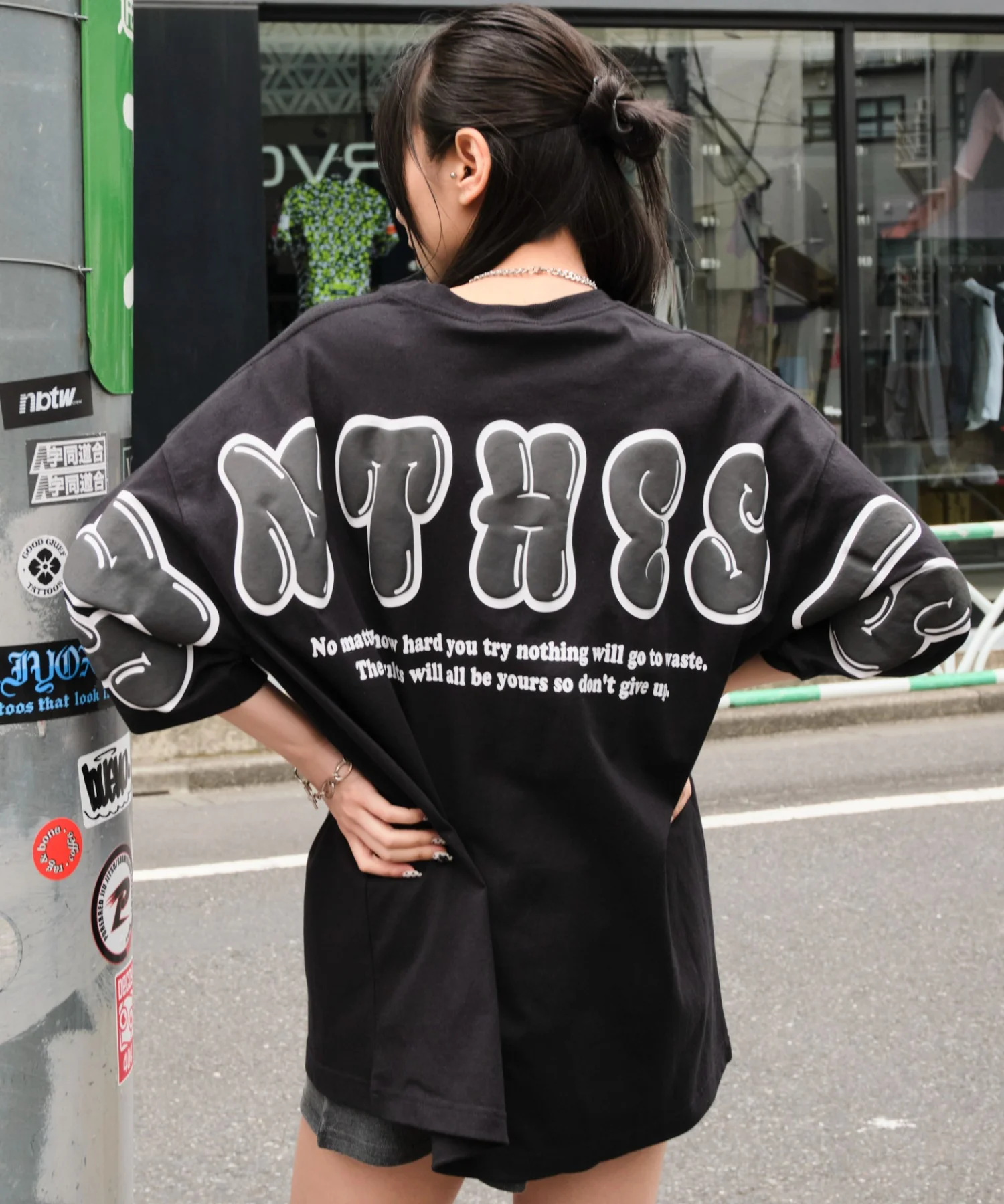 アクセ付きストレートロゴT（SS） - Image 34