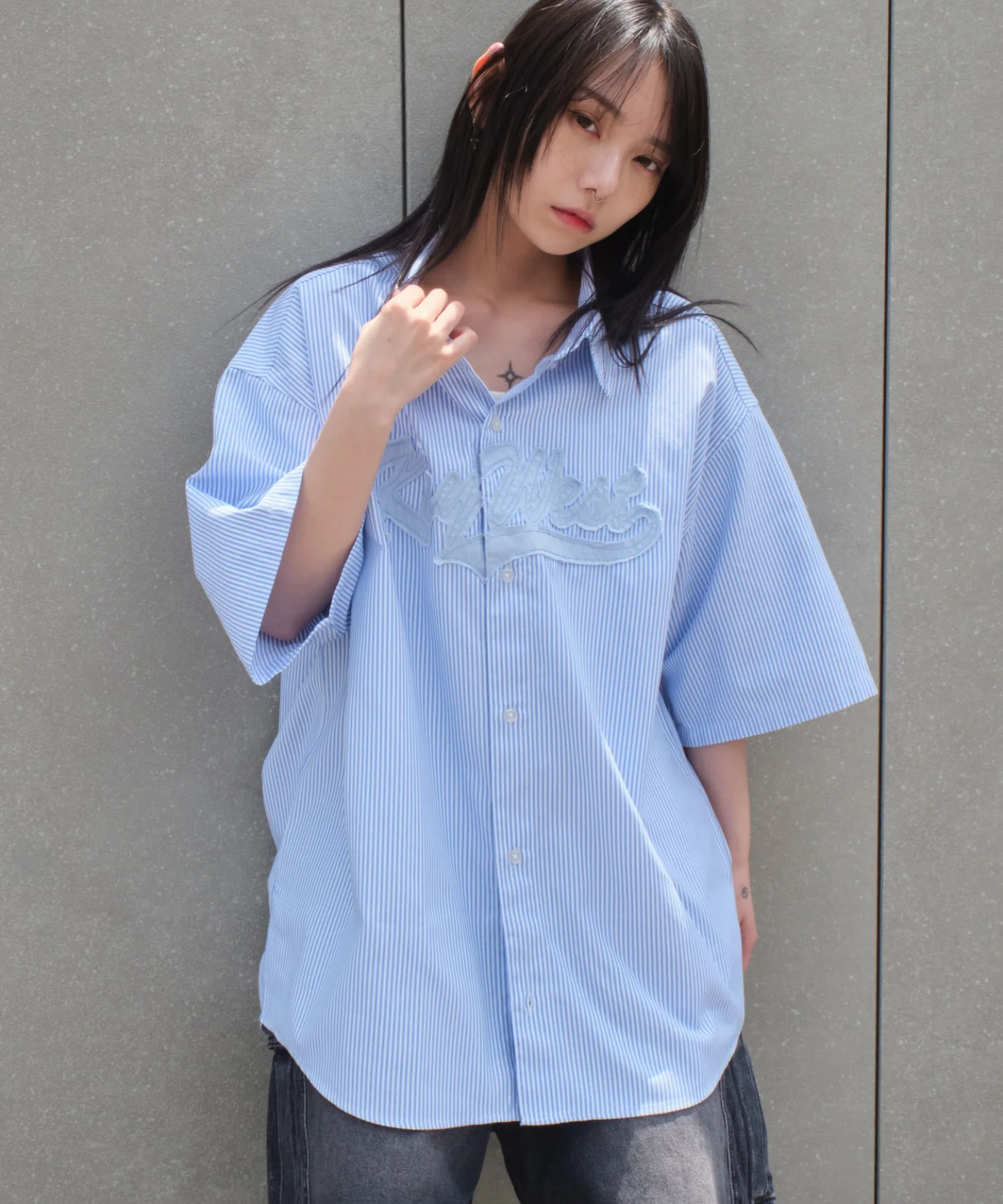 オックスフォードダメージアップリケシャツ（SS） - Image 16