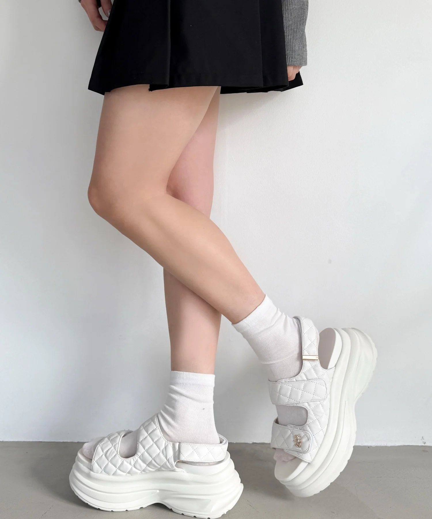 厚底キルティングサンダル - Image 6