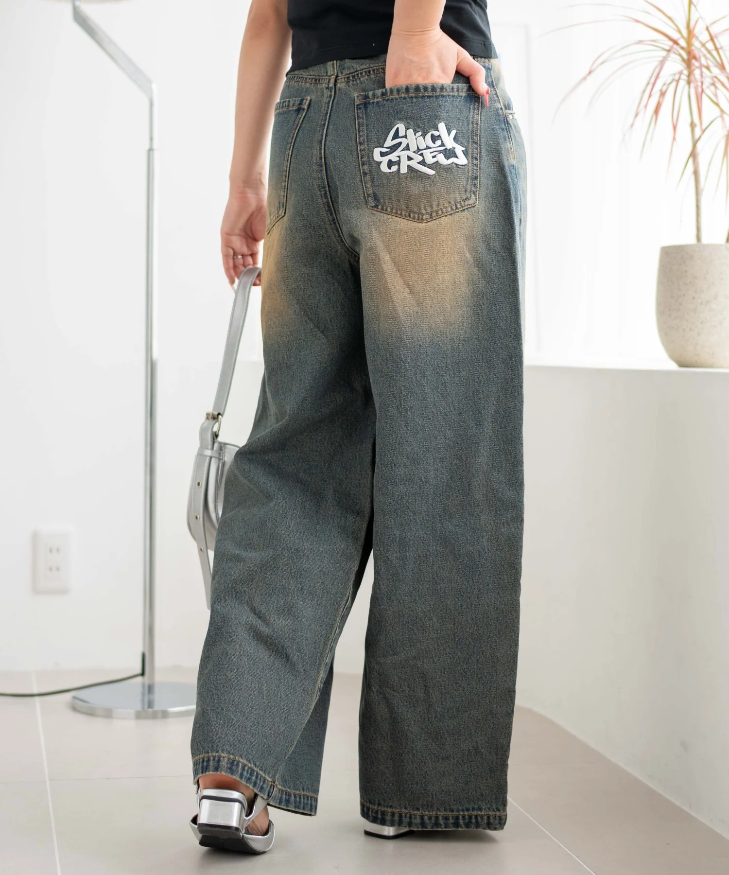 ロゴデニムバギーパンツ - Image 9