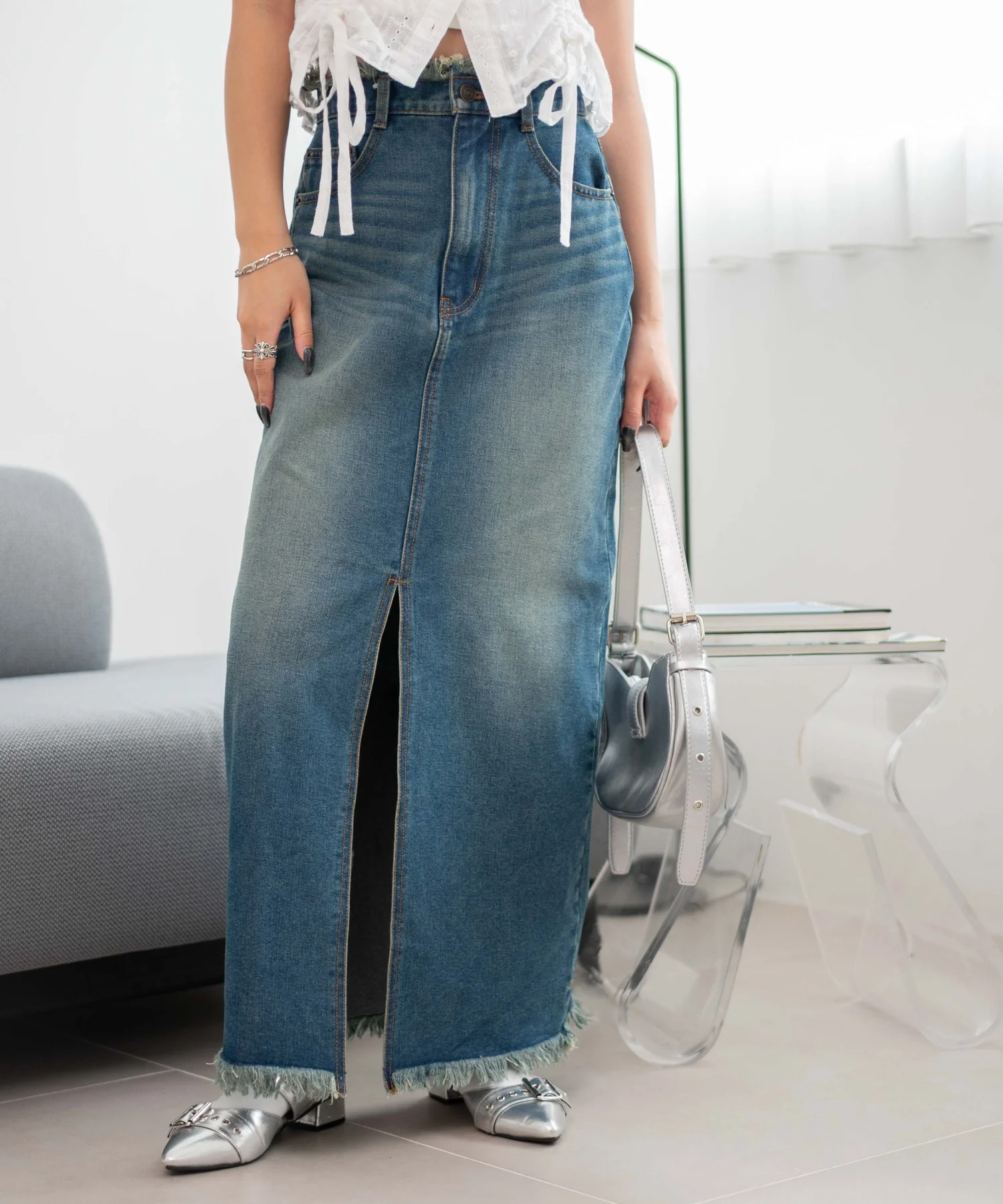 フリンジロングスリットデニムスカート - Image 9