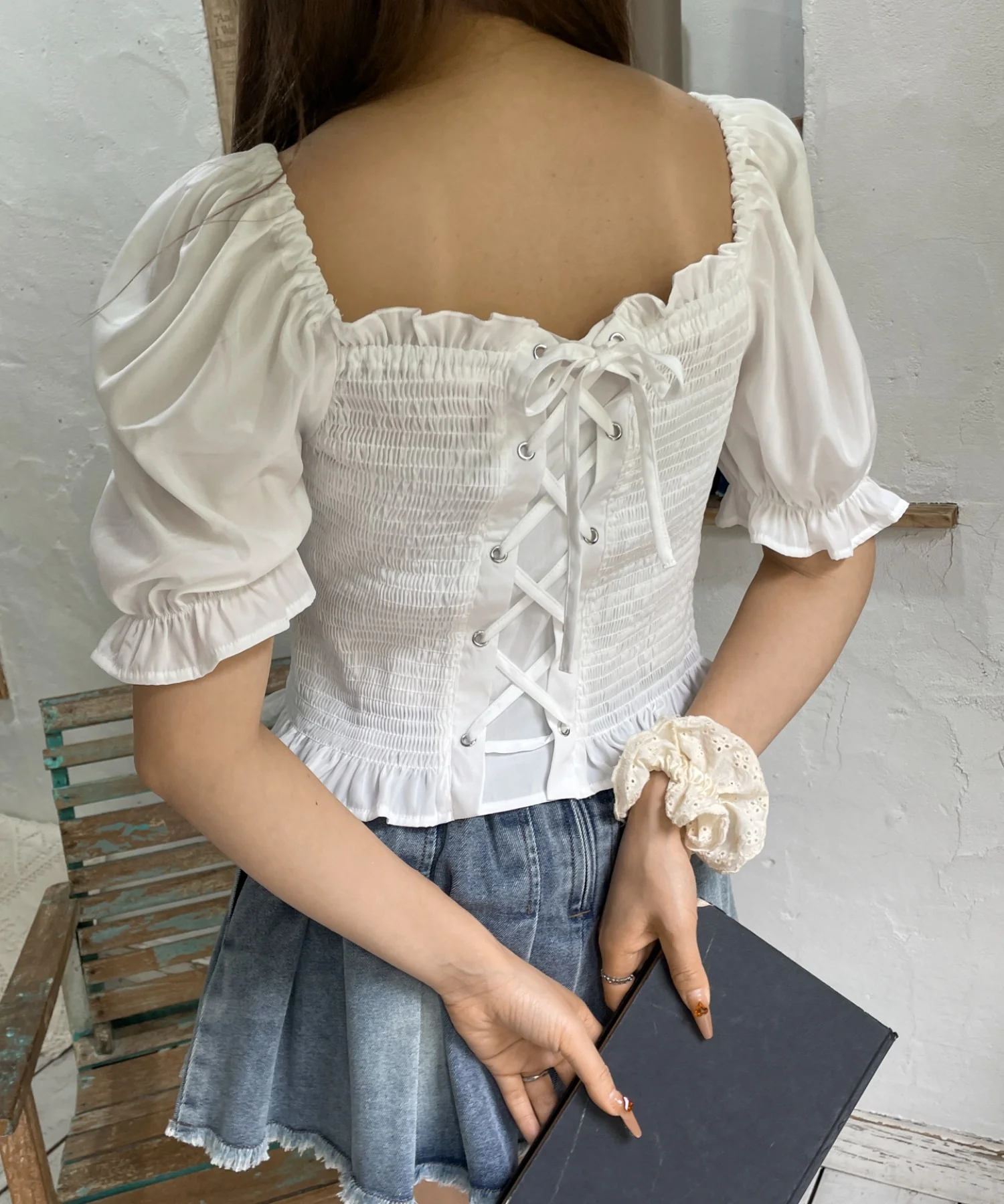 レースアップシャーリングブラウス - Image 14
