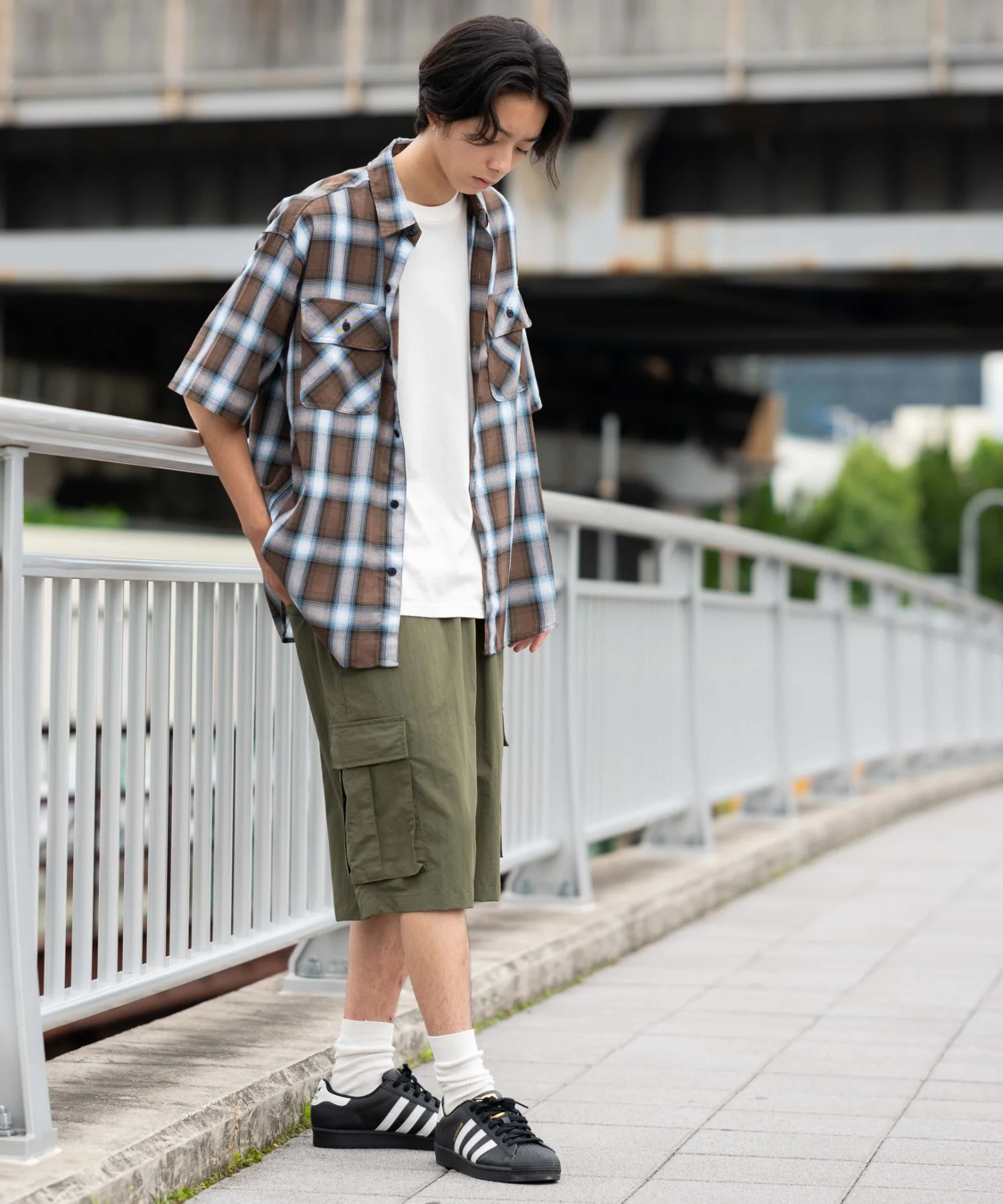 ナイロンイージーバギーカーゴショーツ - Image 17