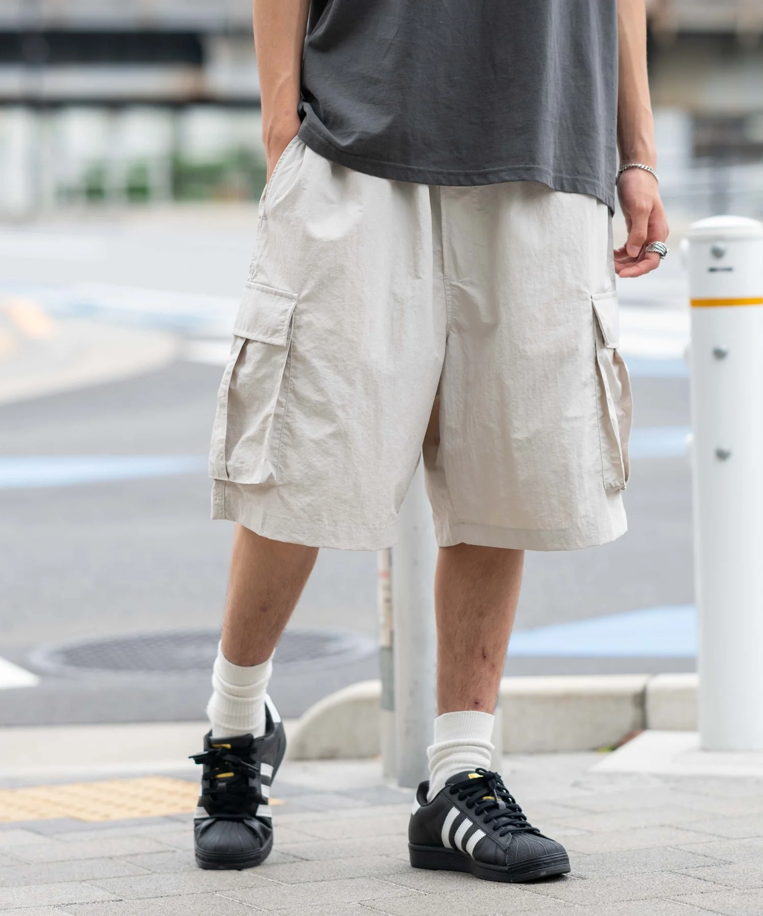 ナイロンイージーバギーカーゴショーツ - Image 3