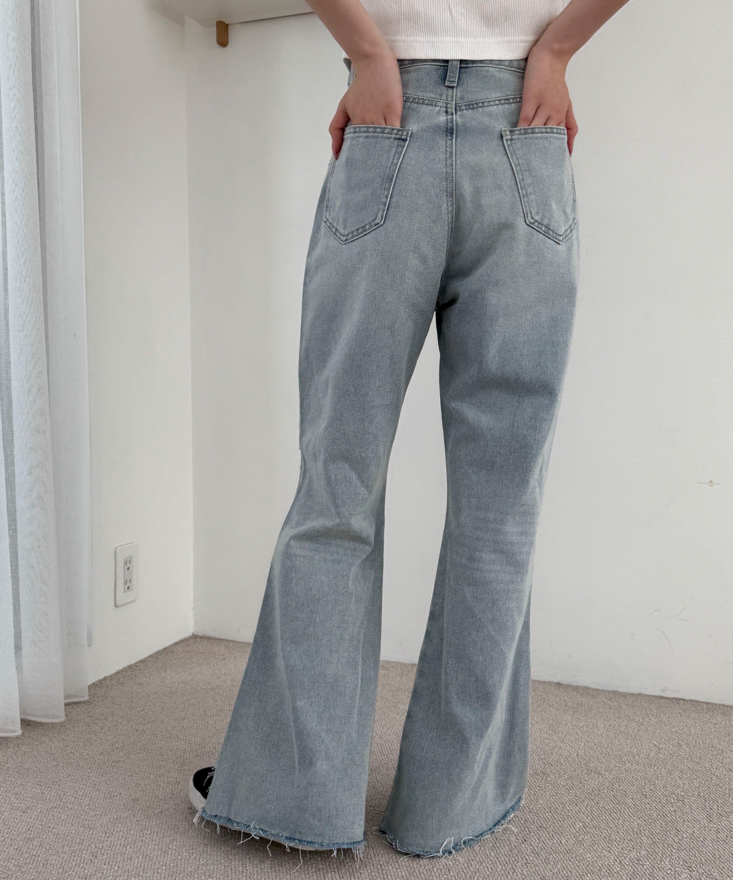 ダメージフレアデニムパンツ - Image 10