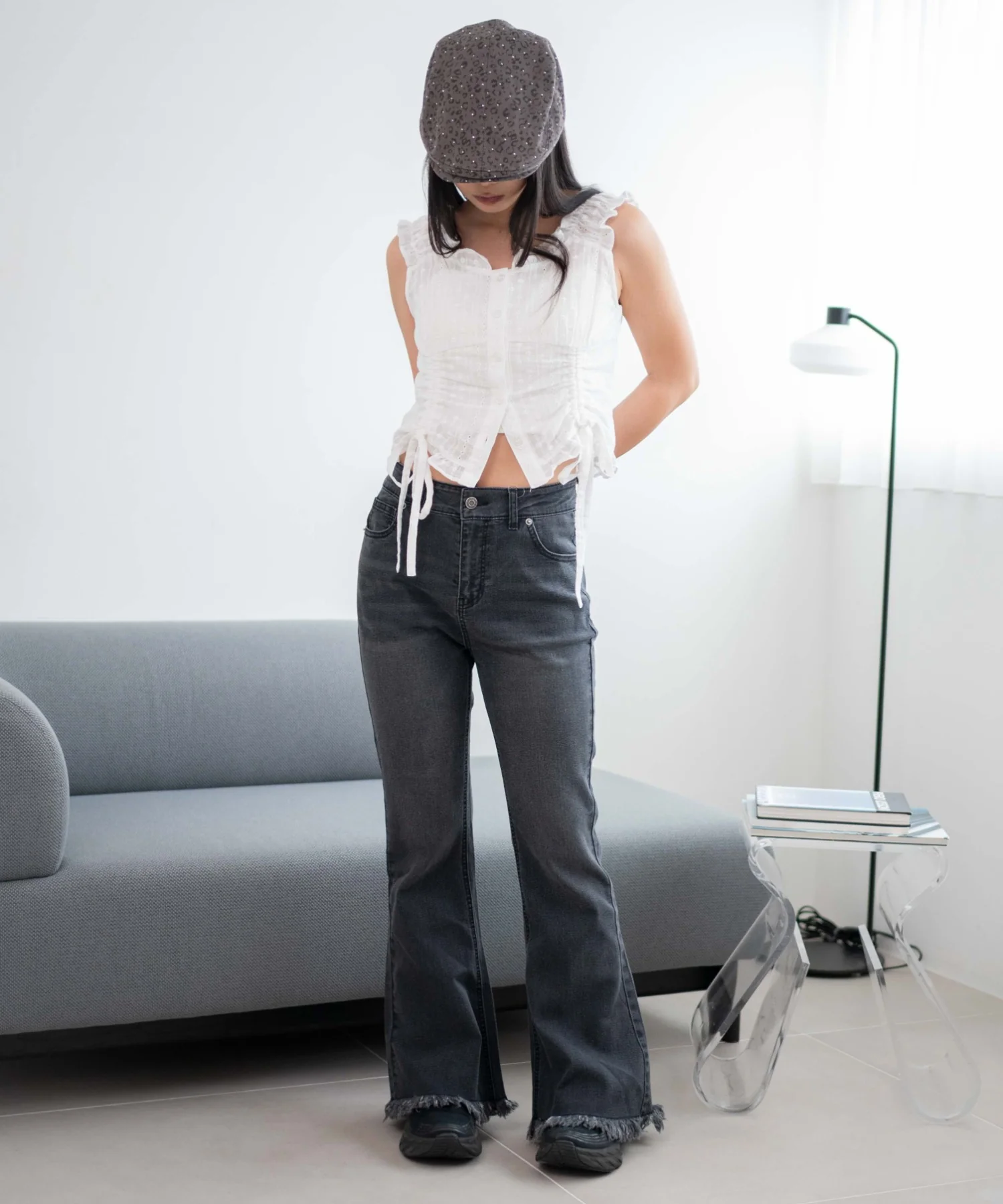レースアップフリンジストレッチフレアデニムパンツ - Image 4