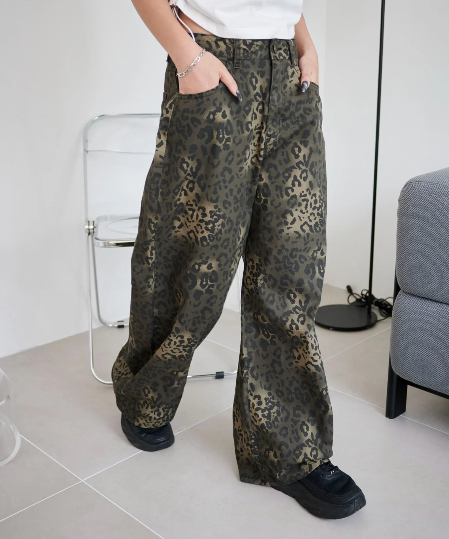 レオパードワイドストレートパンツ - Image 9