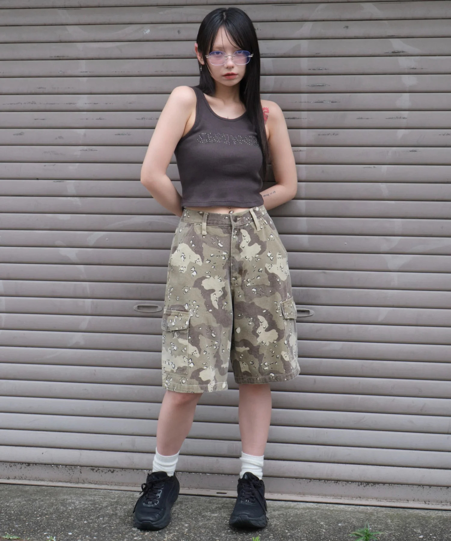 スタッズグラフィックタンク - Image 11