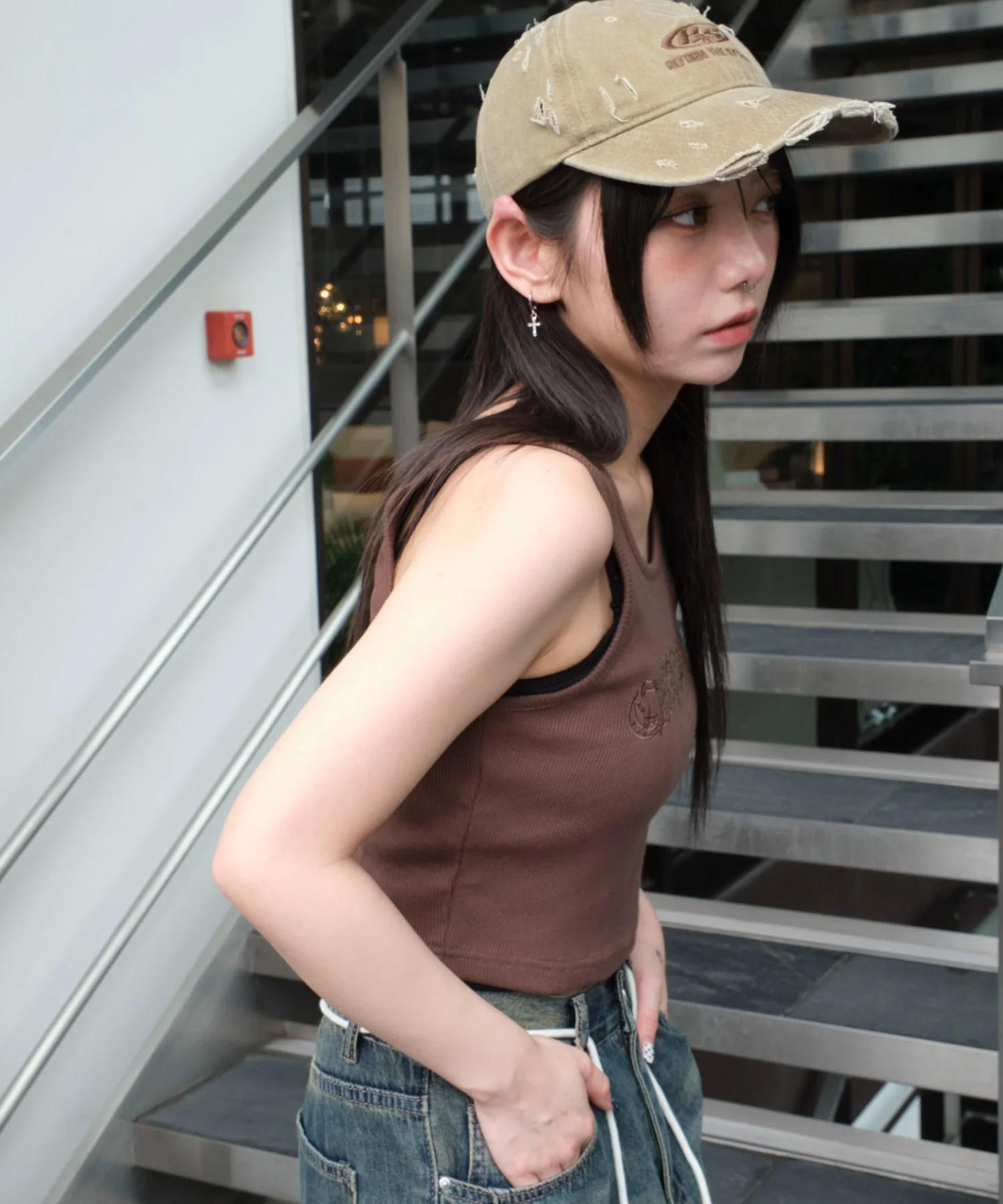 スタッズグラフィックタンク - Image 12
