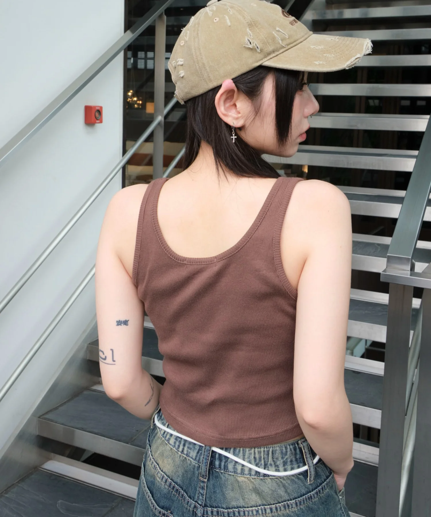 スタッズグラフィックタンク - Image 13