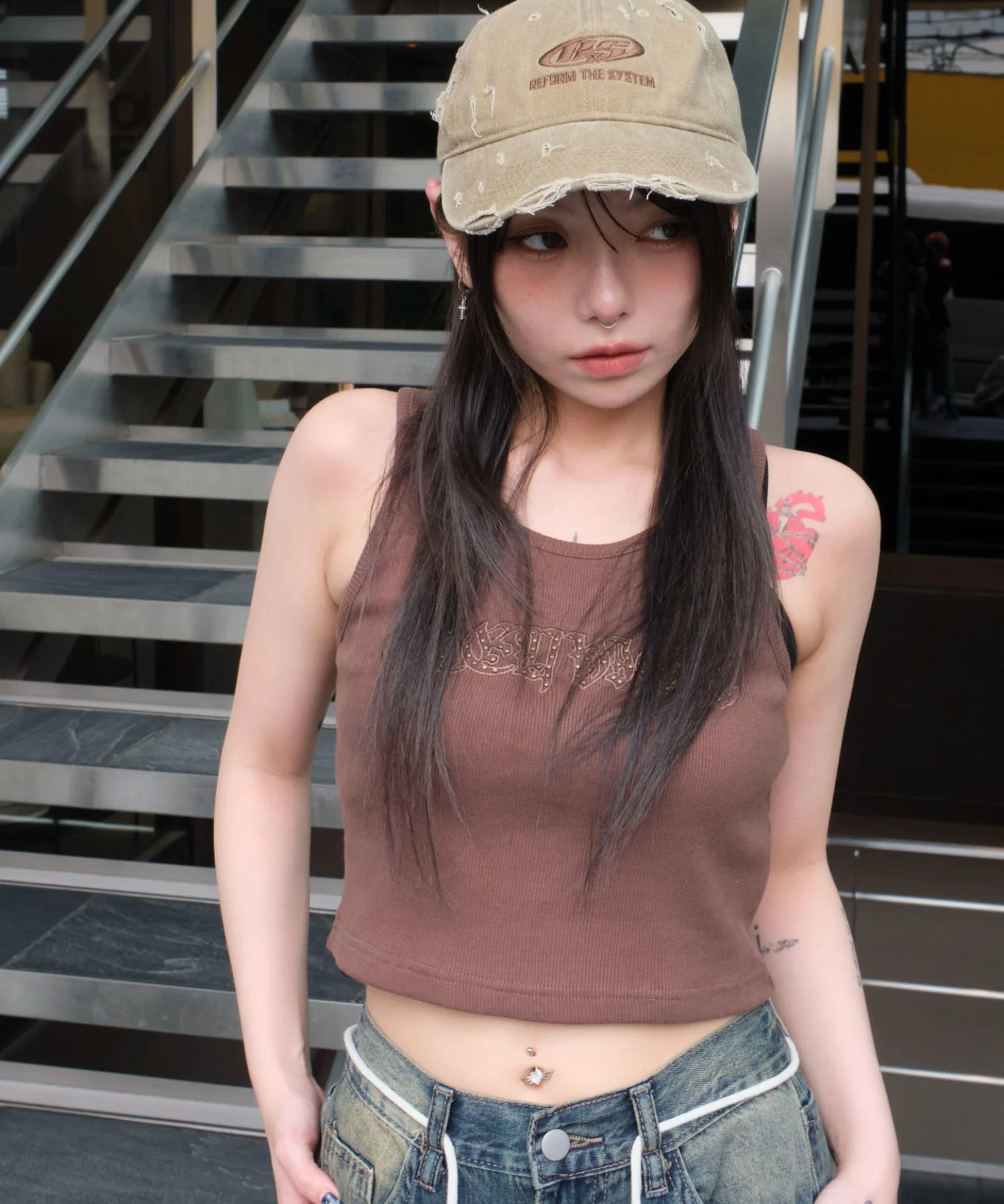 スタッズグラフィックタンク - Image 15
