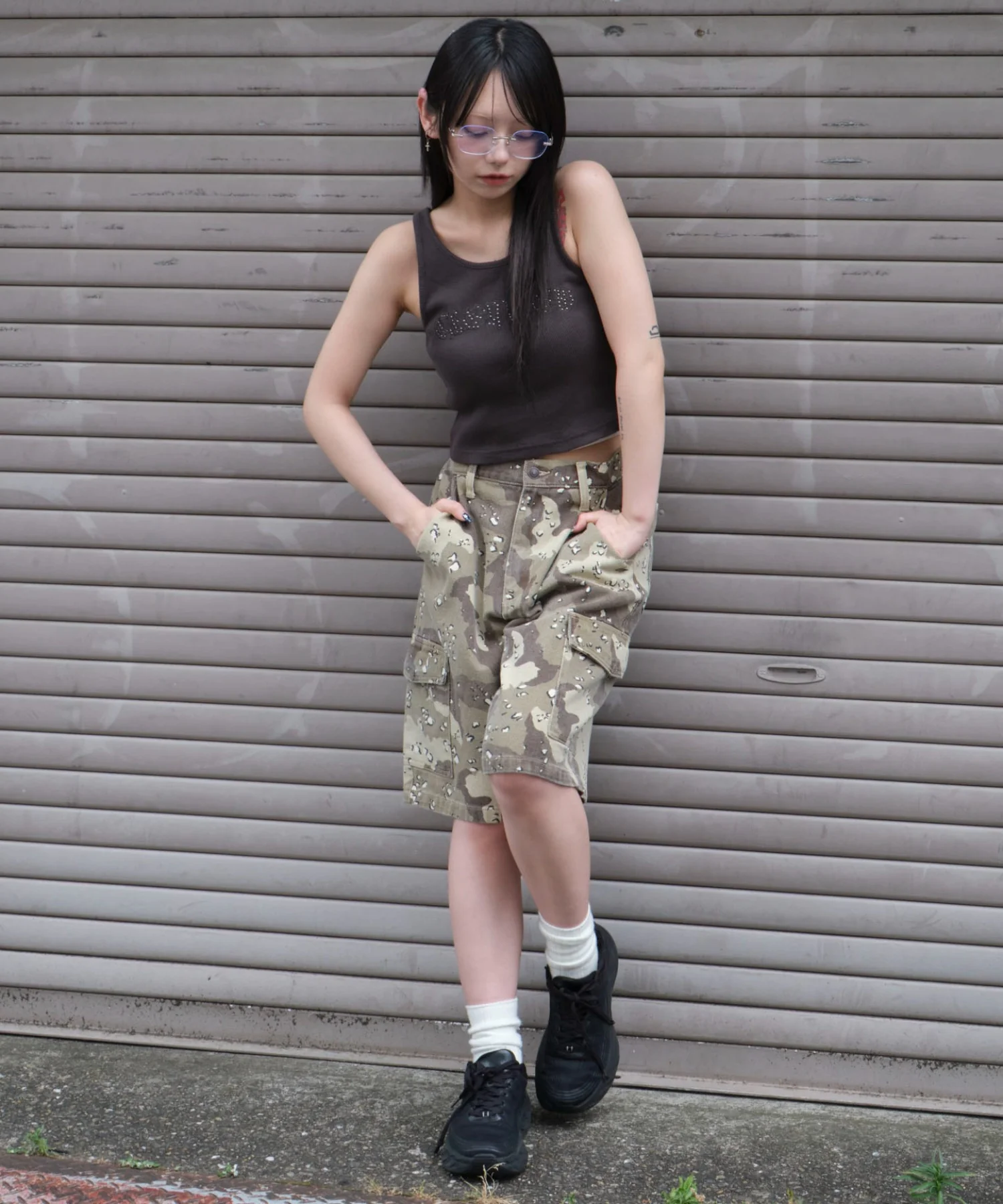 スタッズグラフィックタンク - Image 3