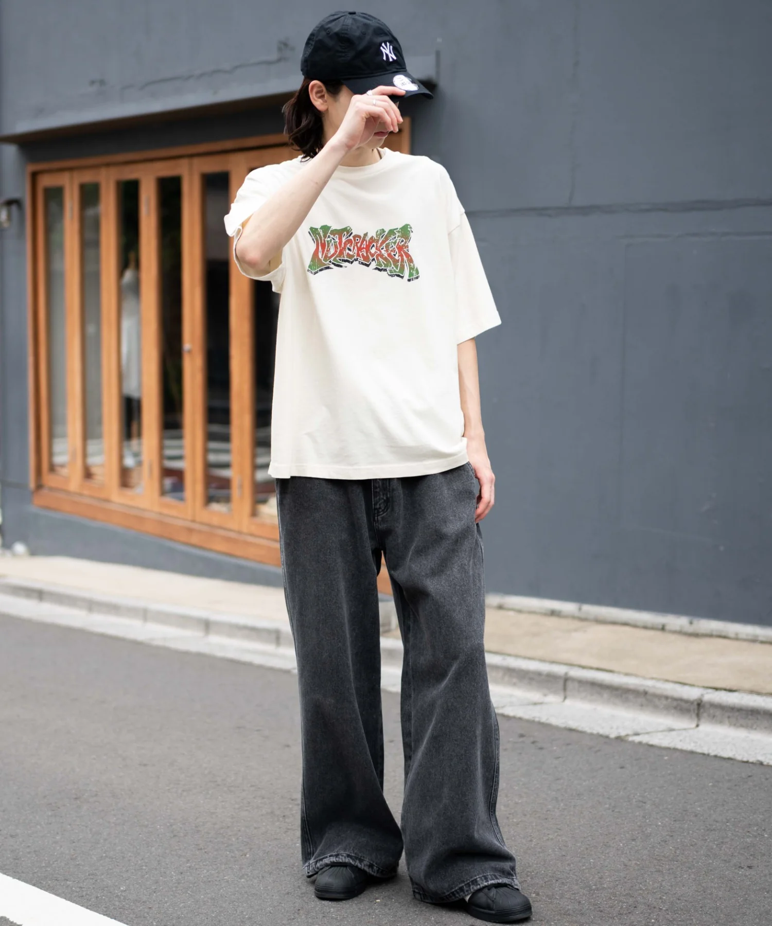 コンパクトフィットピグメントグラフィックT（SS） - Image 21
