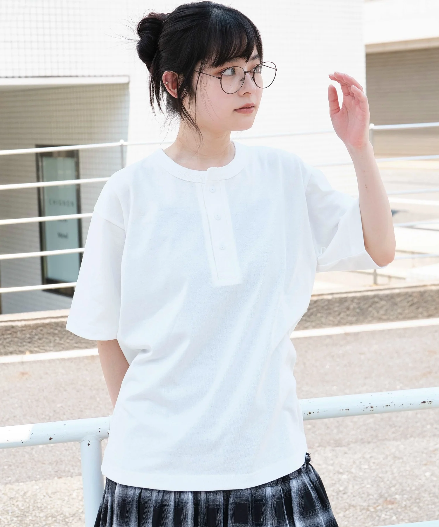 リラックスフィットヘンリーネックT（SS） - Image 17