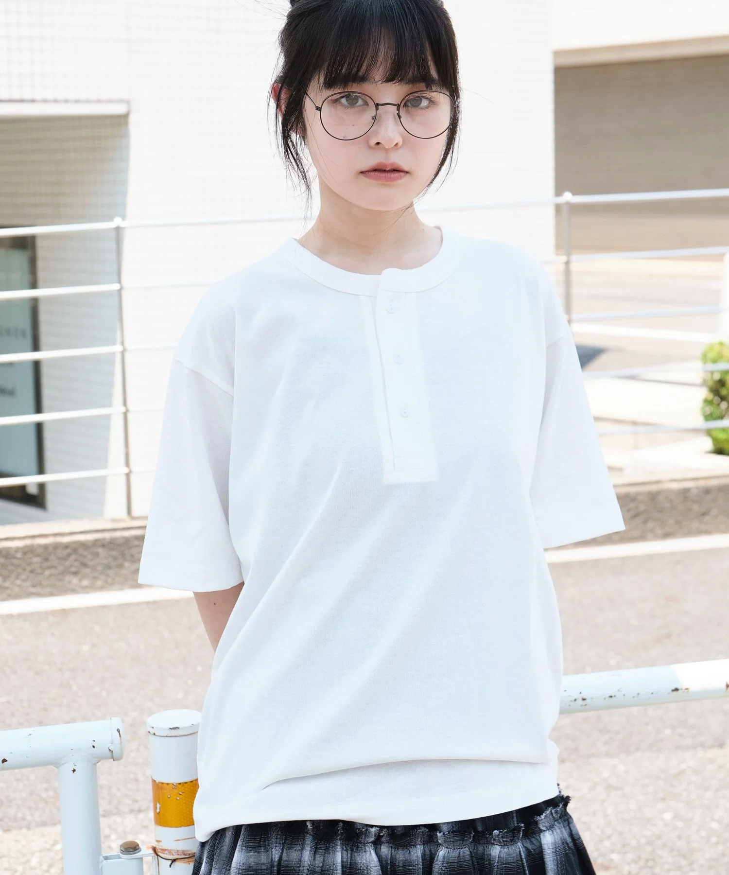 リラックスフィットヘンリーネックT（SS） - Image 18