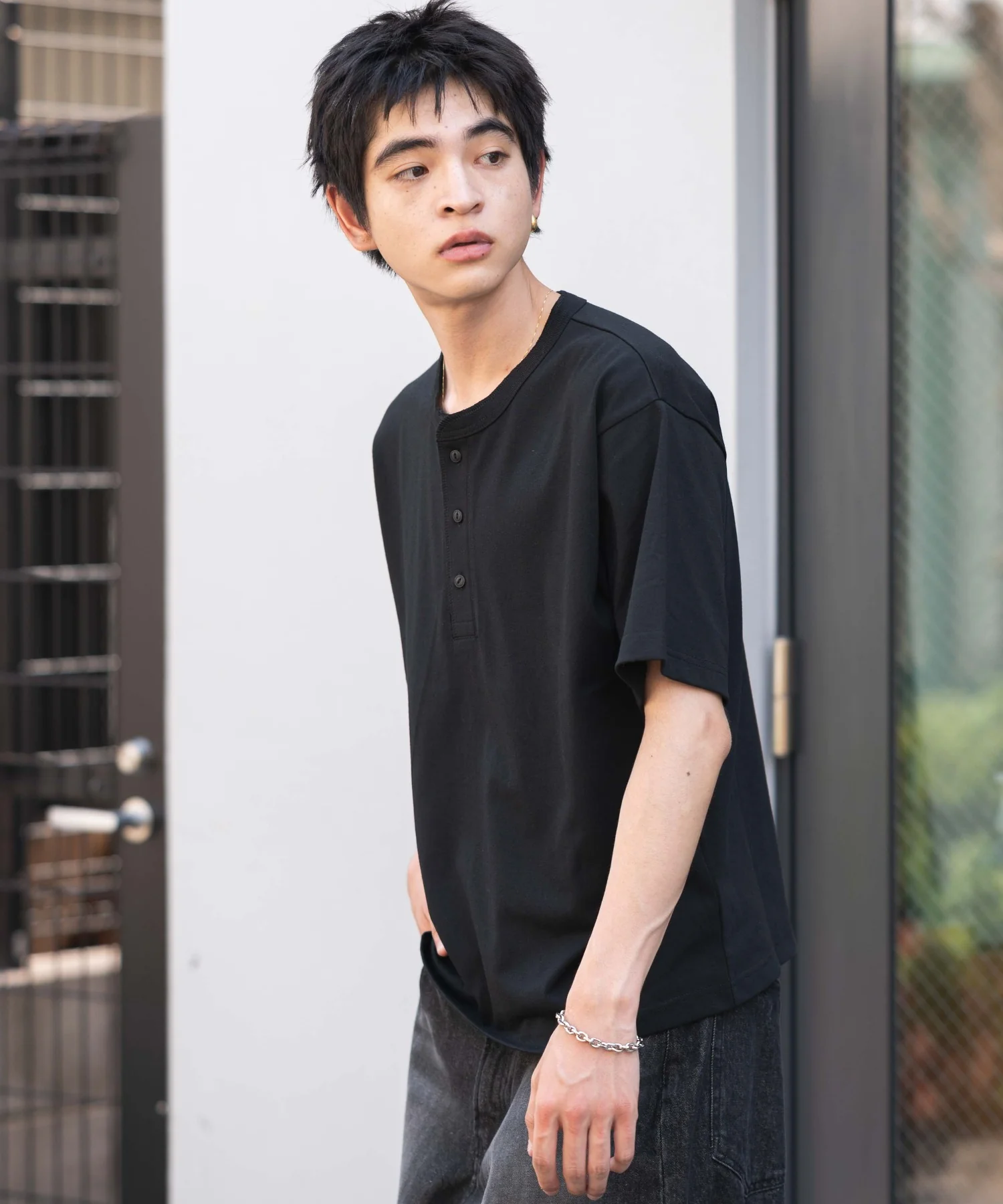 リラックスフィットヘンリーネックT（SS） - Image 24
