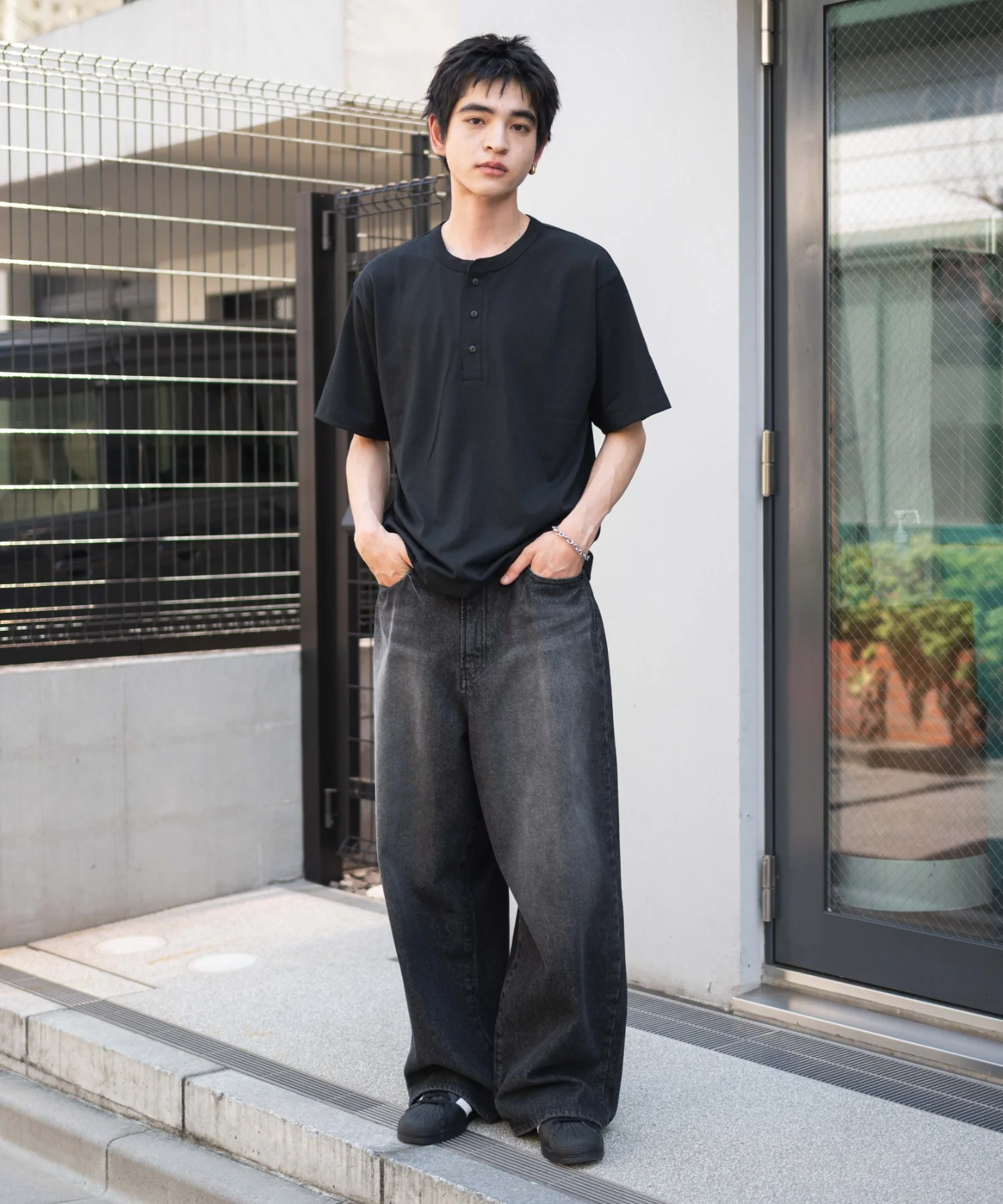 リラックスフィットヘンリーネックT（SS） - Image 27
