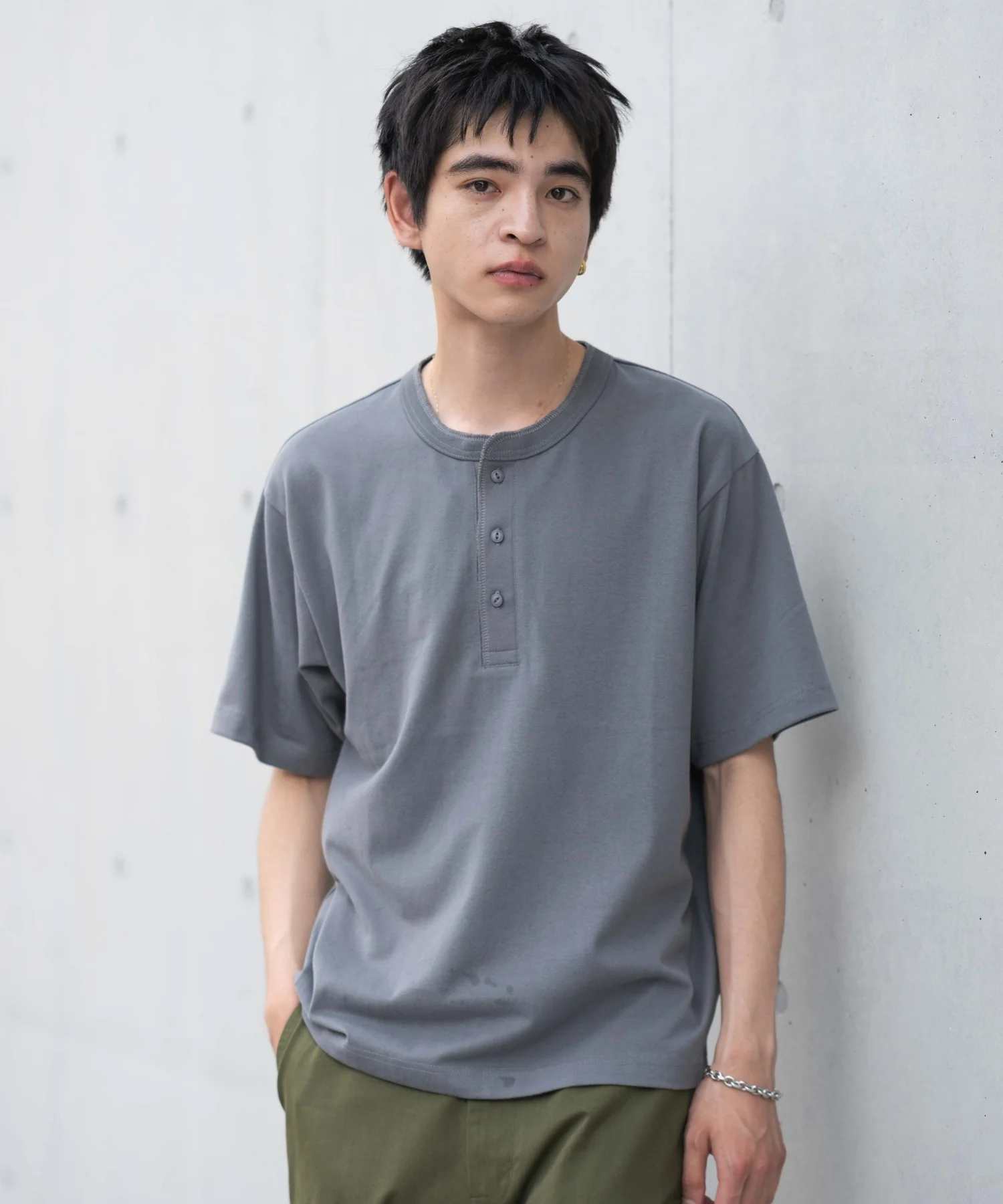 リラックスフィットヘンリーネックT（SS） - Image 28