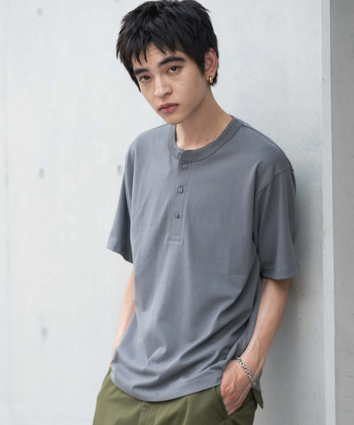 リラックスフィットヘンリーネックT（SS） - Image 29