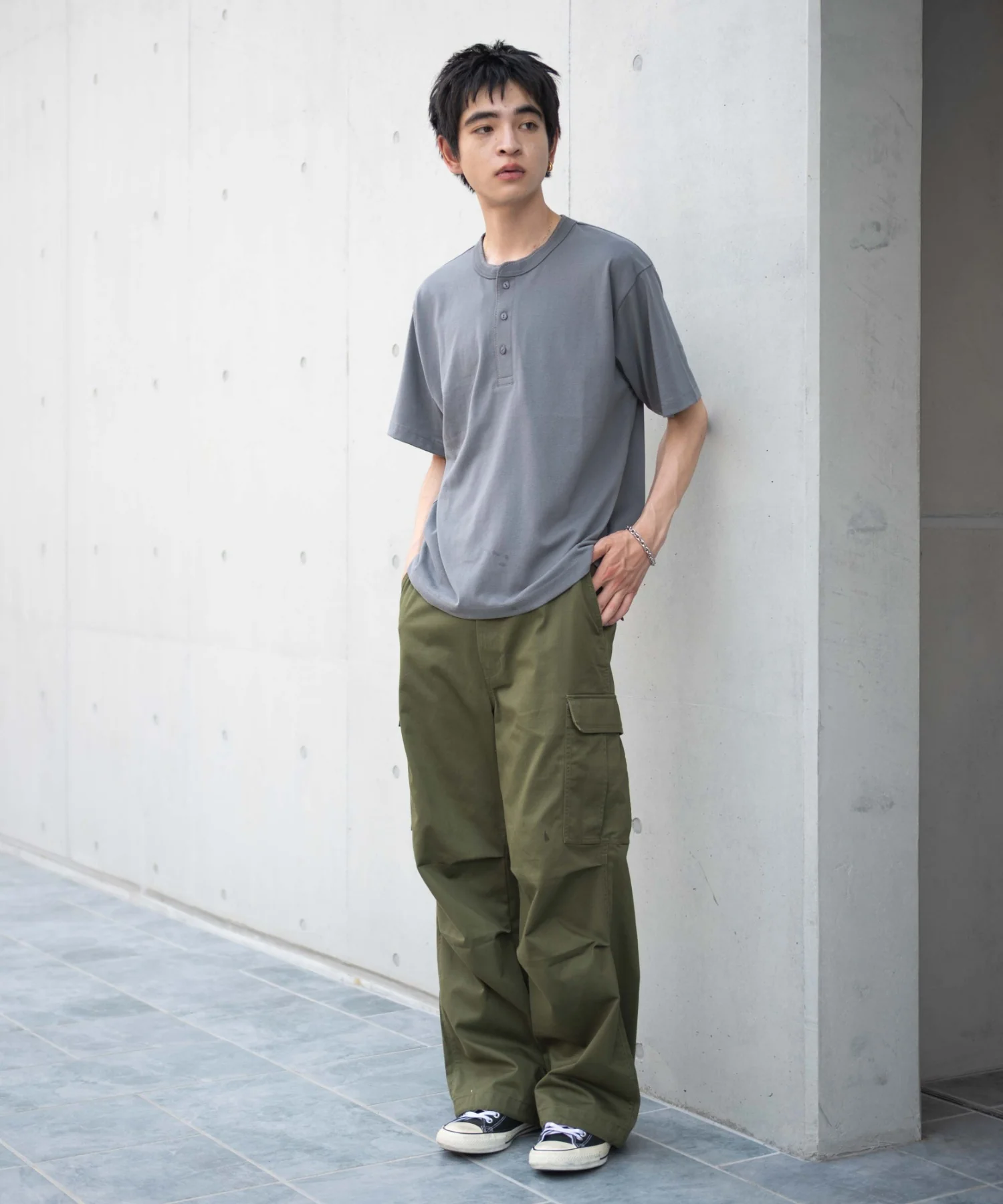 リラックスフィットヘンリーネックT（SS） - Image 33