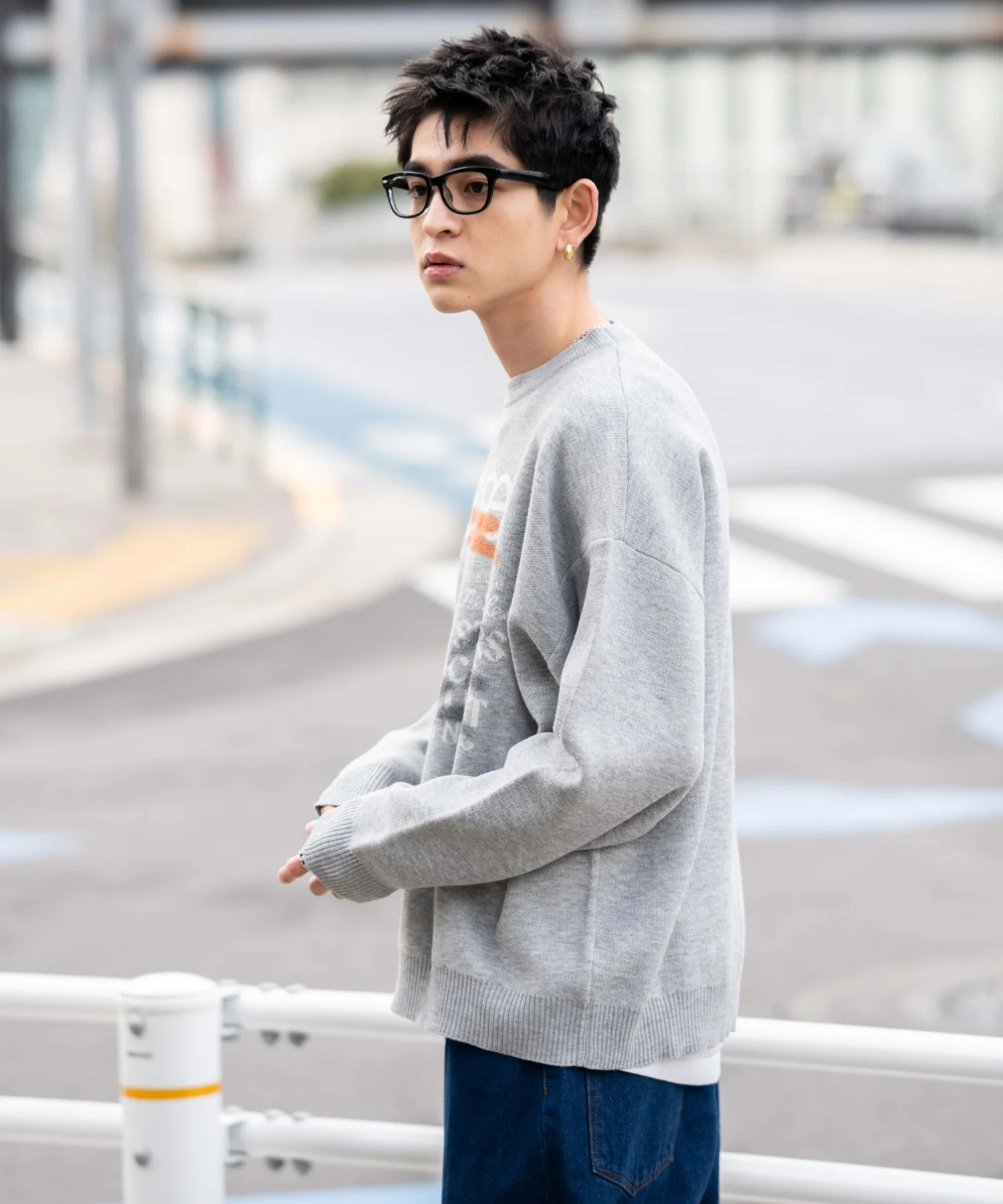 スプレーグラフィックニットプルオーバー - Image 23