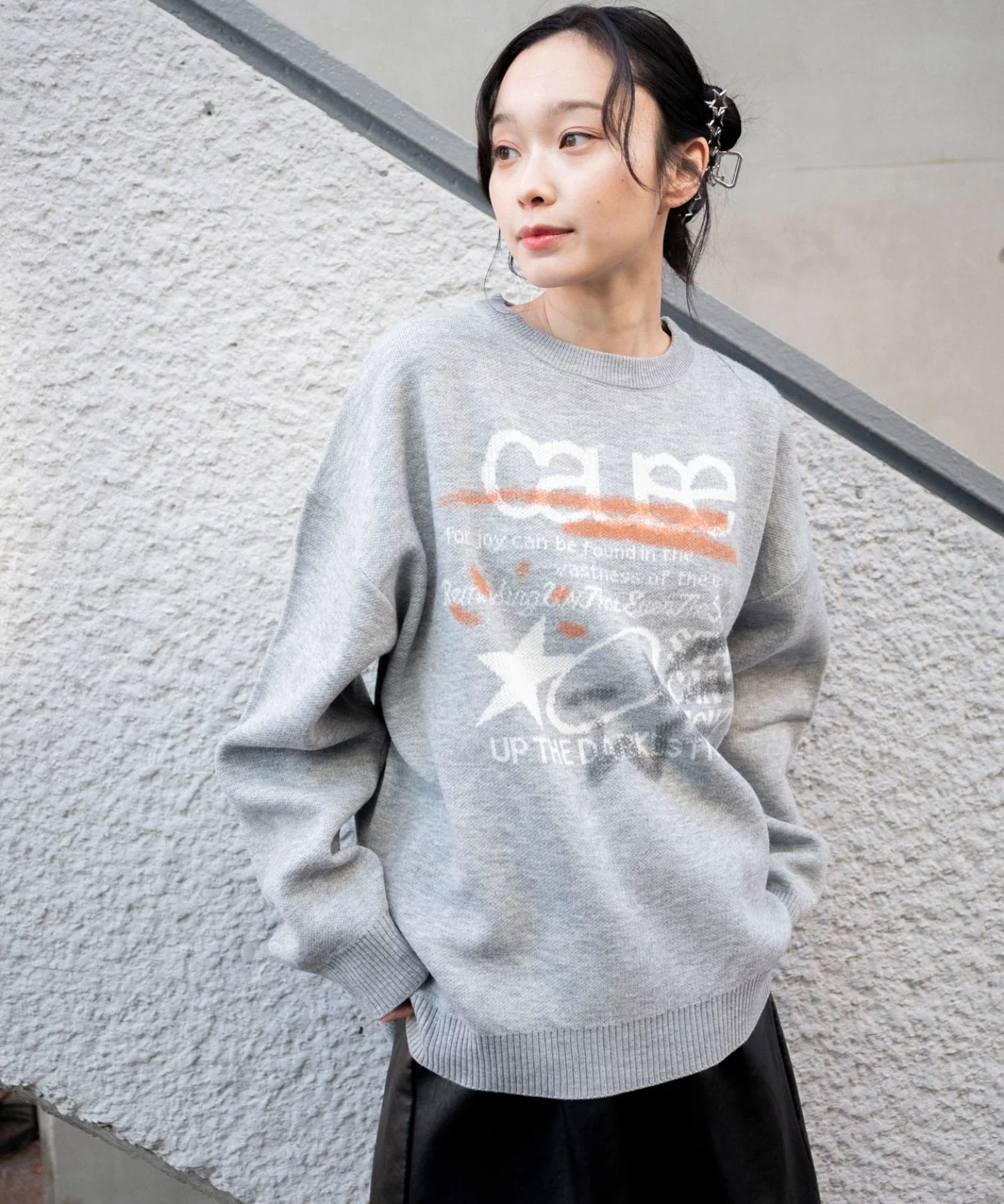 スプレーグラフィックニットプルオーバー - Image 26