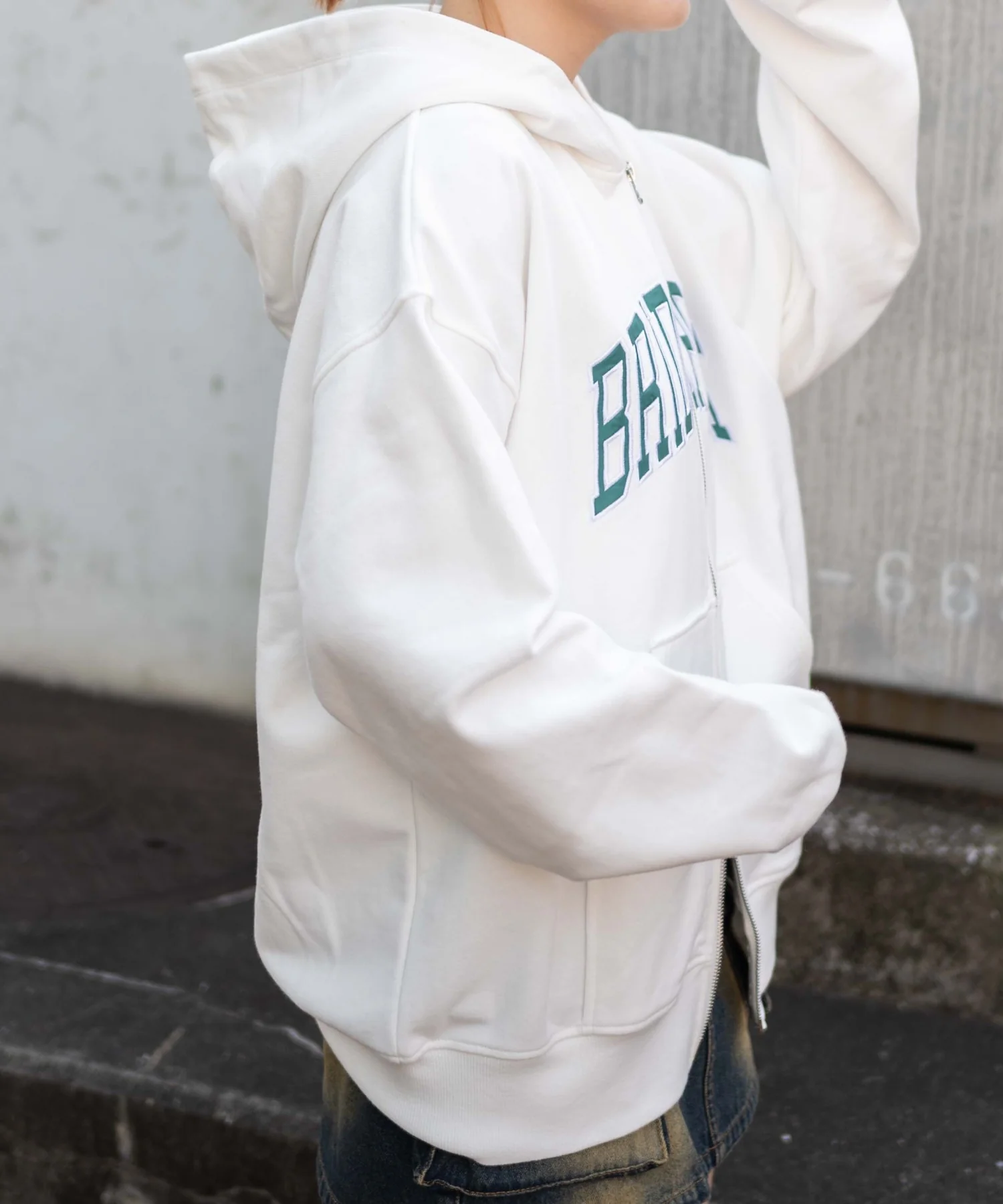 カレッジロゴビッグジップパーカー - Image 12