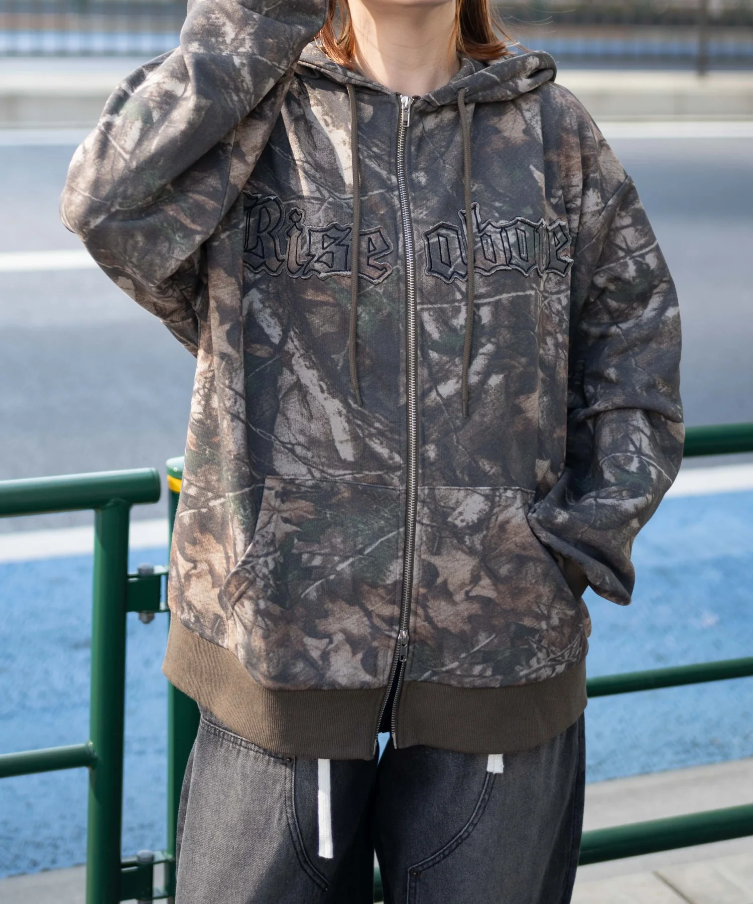 リアルツリーカモフラBIGZIPパーカー - Image 10